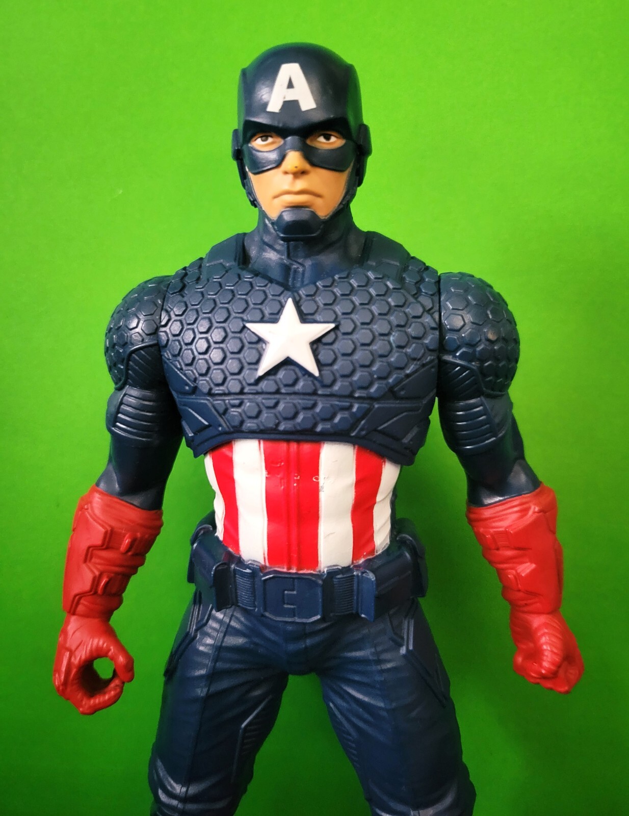 Marvel Captain America 9″ Action Figure Hasbro