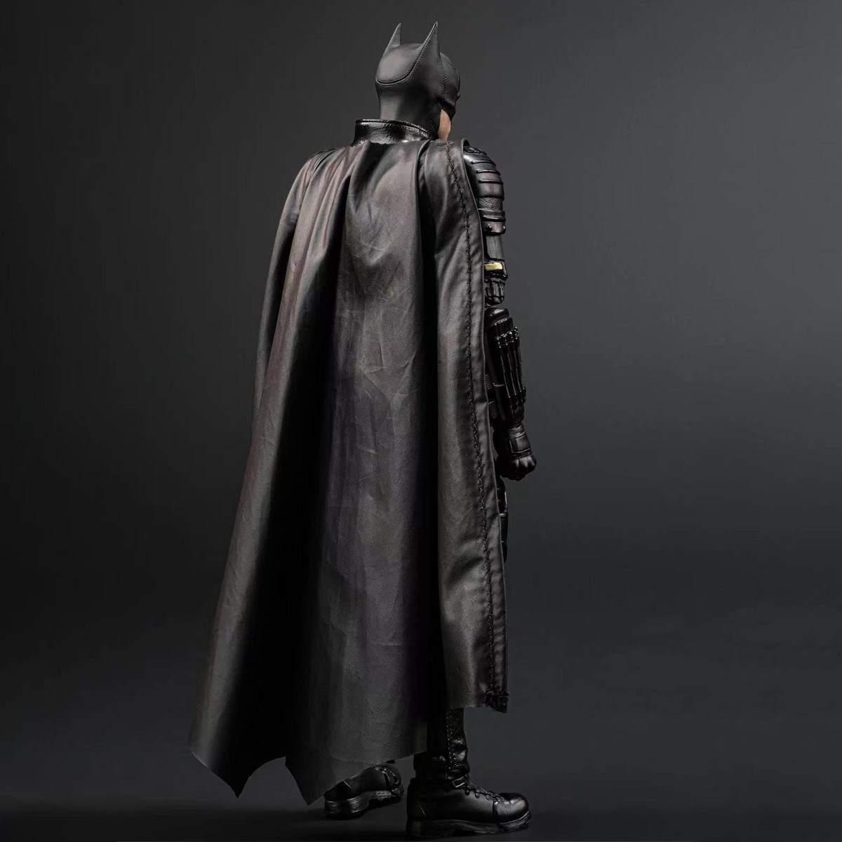 1/9 Scale Batman Standard Edition Collectible Action Figure Model Statue Toy