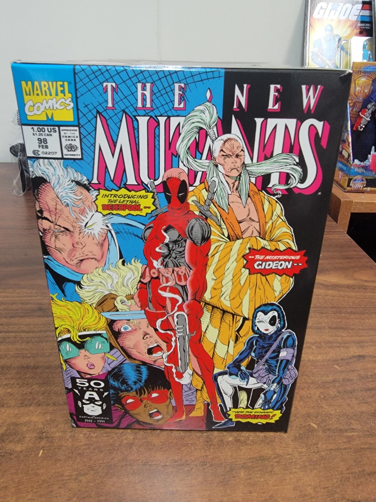 Marvel Wave 1 Deadpool The New Mutants #98 1:10 Scale IN HAND