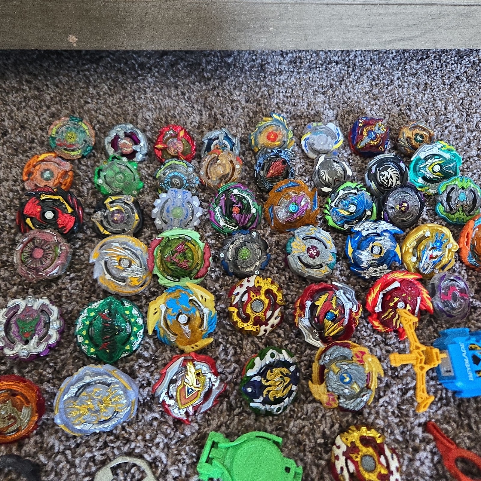 HUGE Bayblade Lot Rare With Many Pieces And Launchers –READ DESCRIPTION–