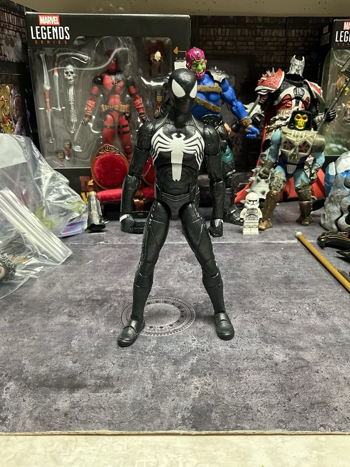 Hasbro Marvel Legends Spider-Man Gamerverse Peter Parker Black Suit