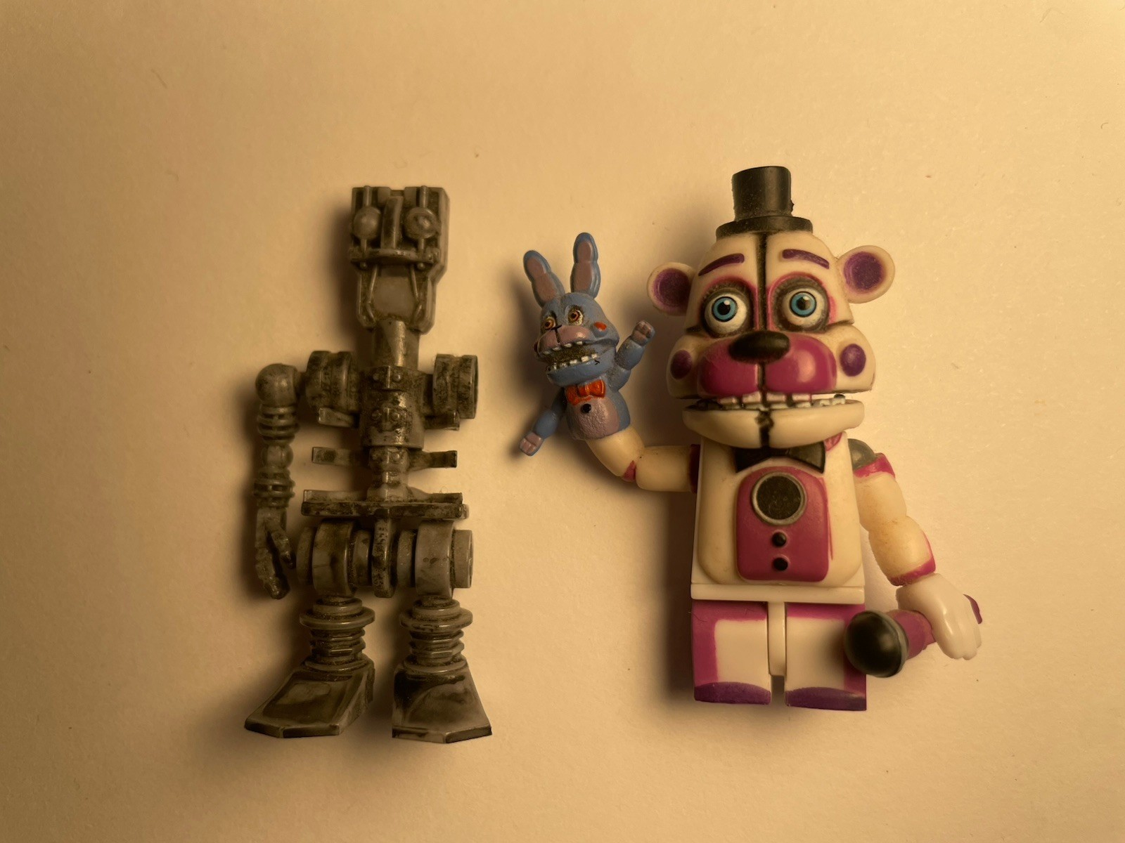 *RETIRED RARE* Mcfarlane FNAF Five Nights At Freddy’s Minifigures & Set Parts