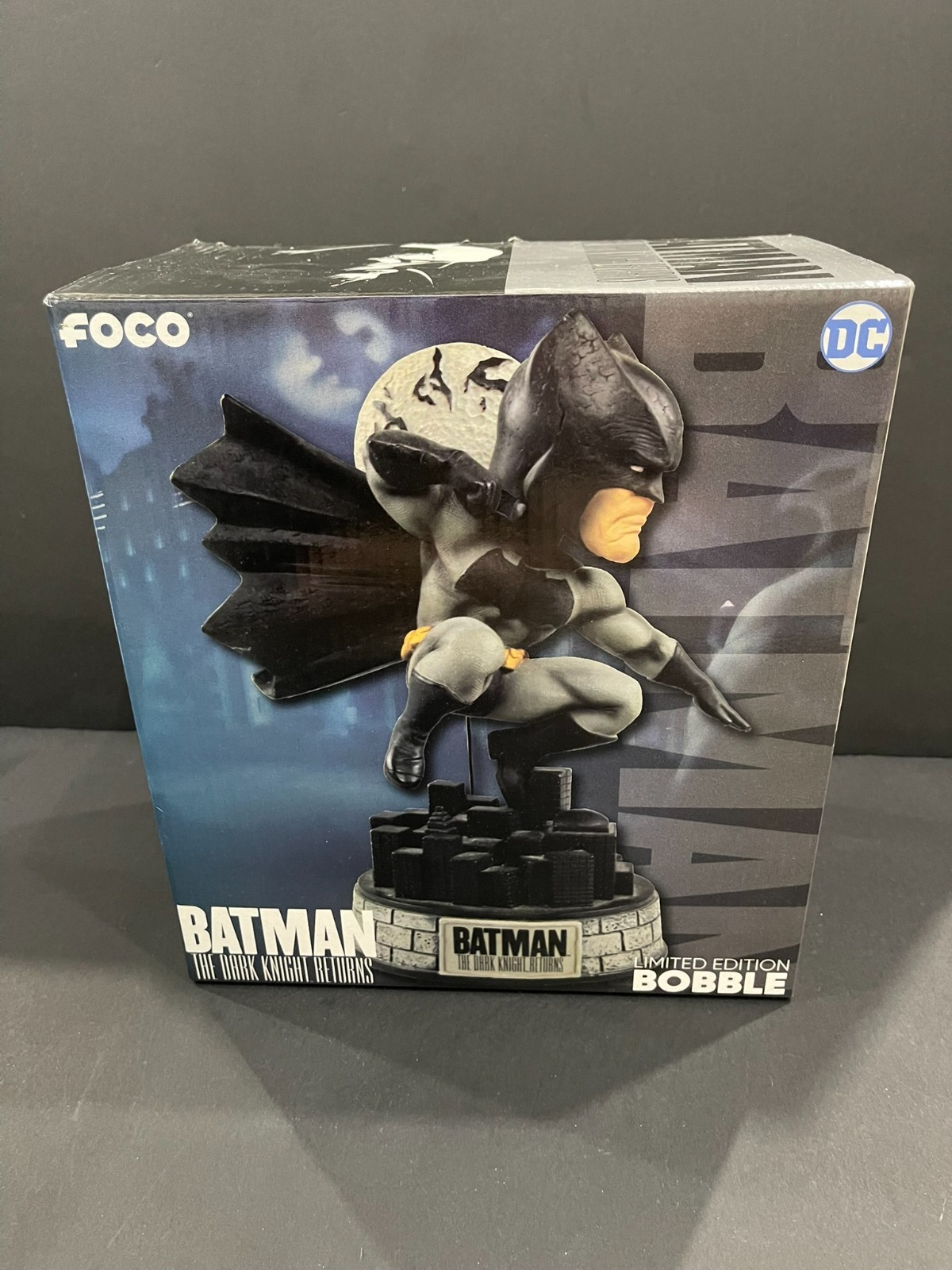 NEW FOCO Batman Dark Knight Returns Limited Edition Christian Bale Bobblehead