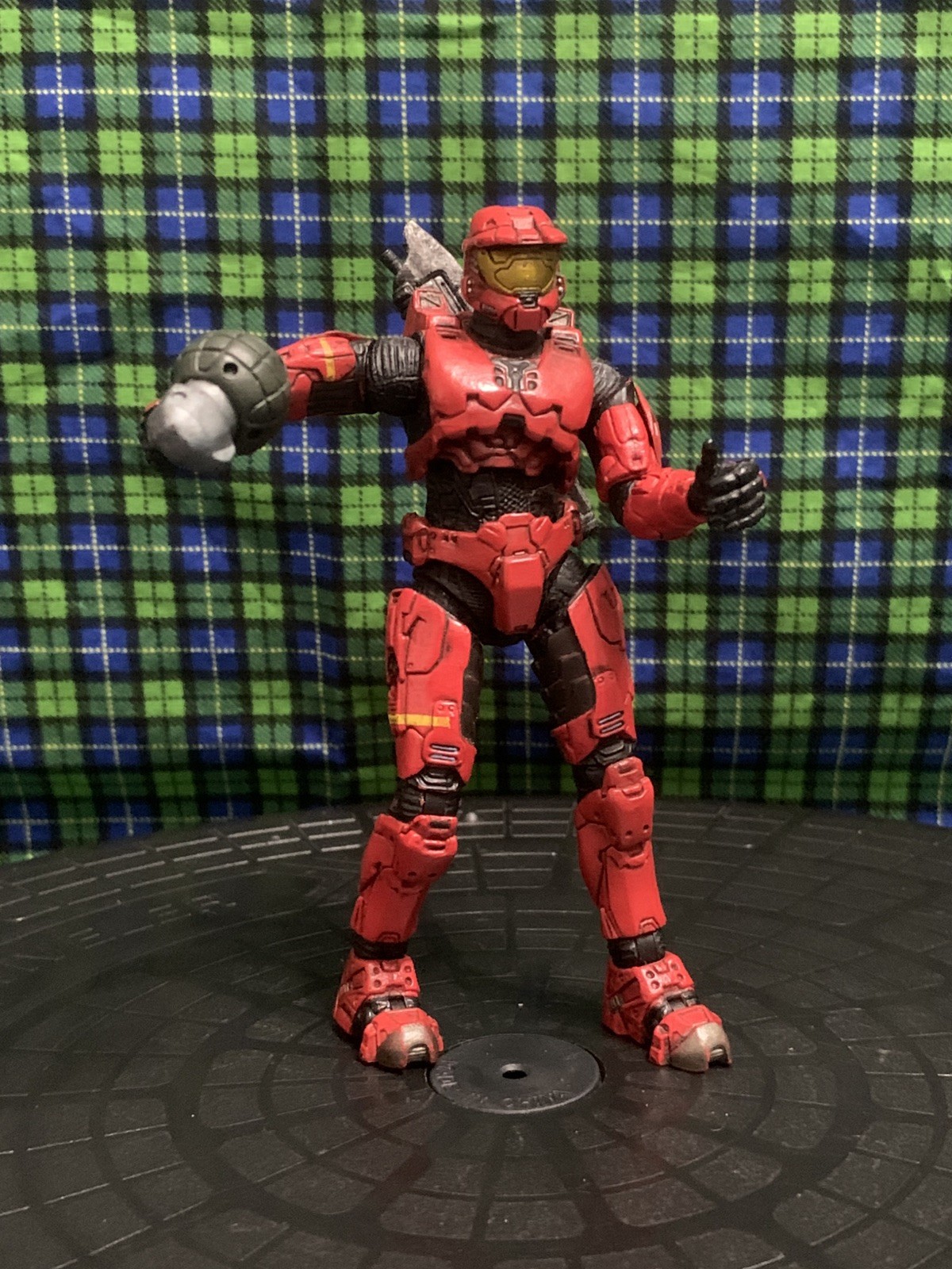 McFarlane Halo 3 Series 1 SPARTAN SOLDIER MARK VI RED figure