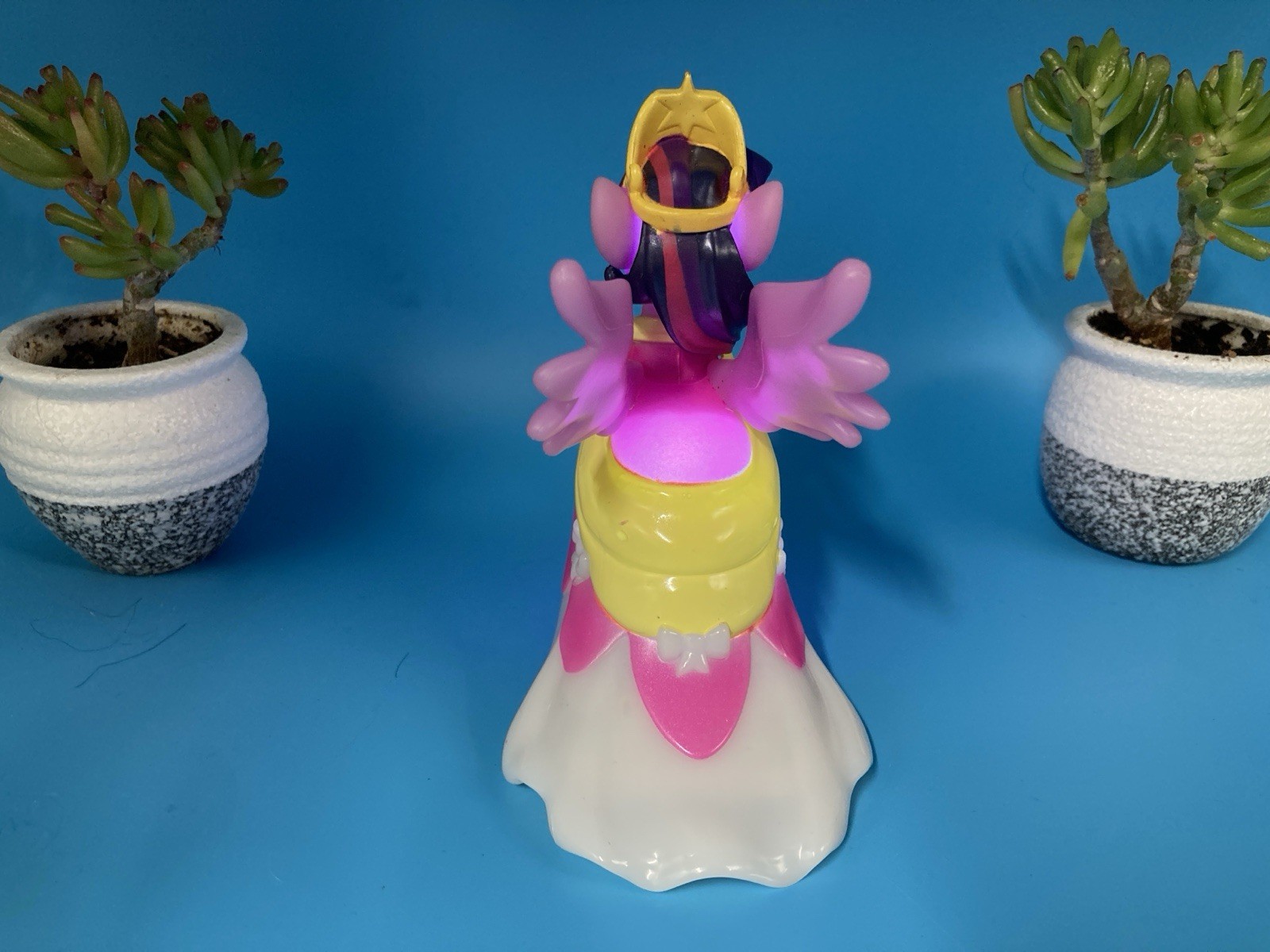 My Little Pony G4 light up Twilight Sparkle figurine 2013 Basic Fun Nite Friends
