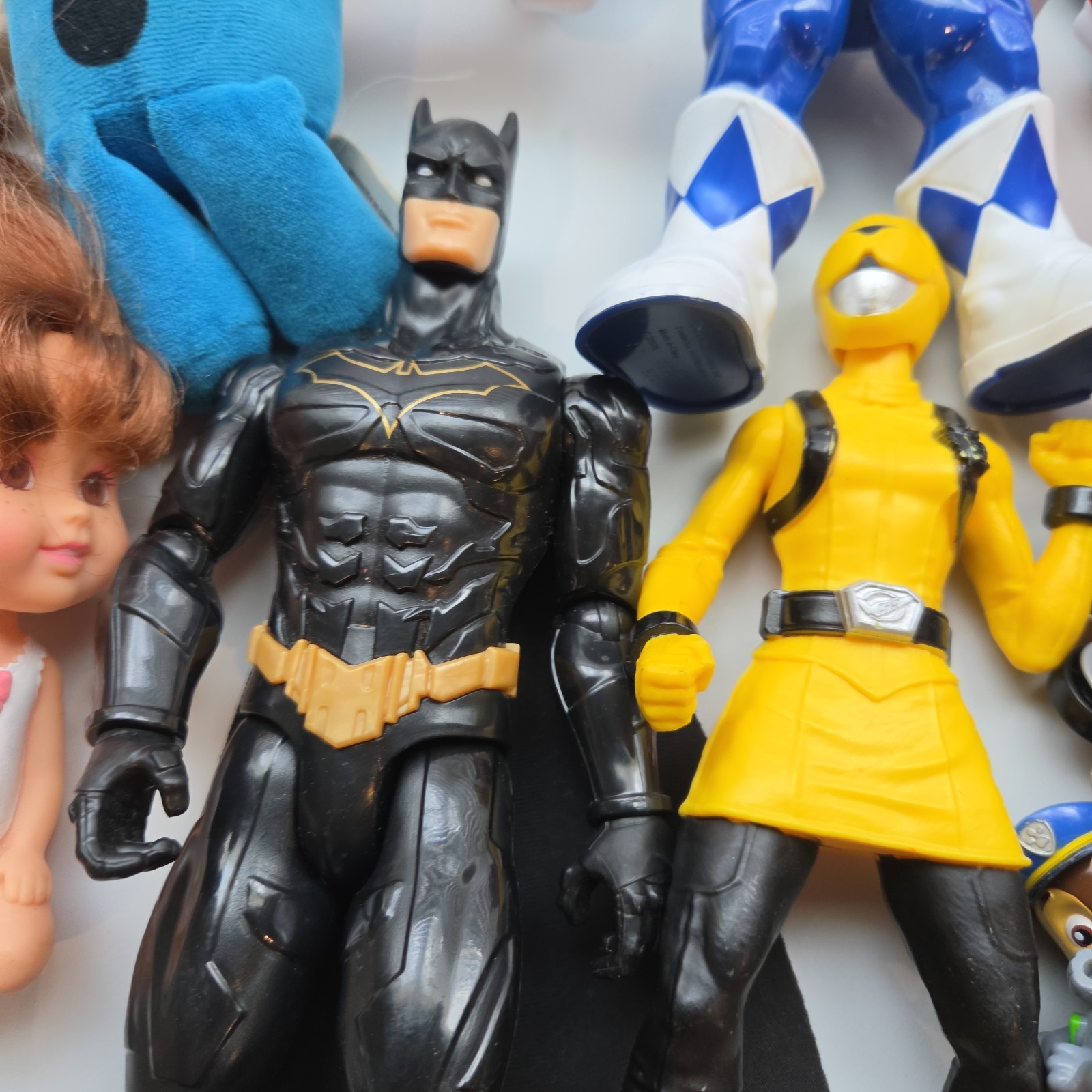 Massive Mixed Lot Of 90+ Toys Action Figures Toy Various Brands And Ages