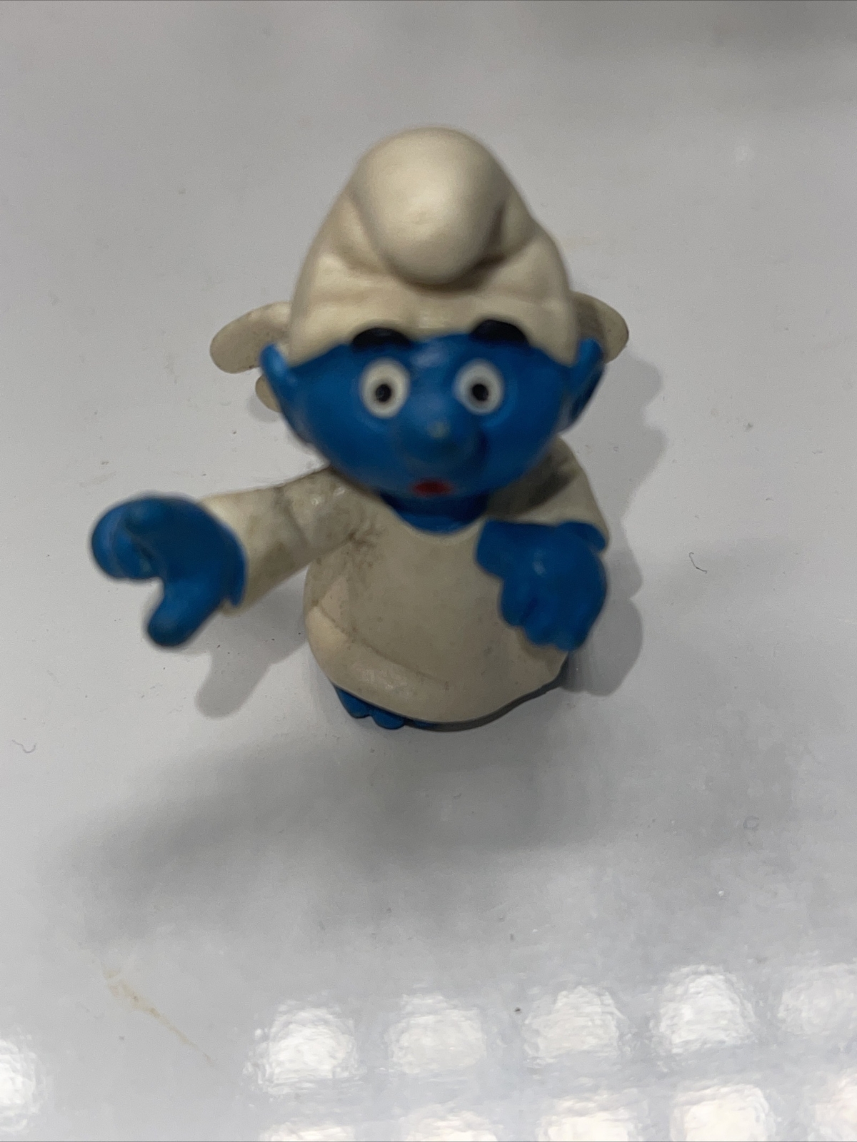 1984 SMURF BABY ANGEL Figure With Wings SMALL 1.75” Heaven Sleepy