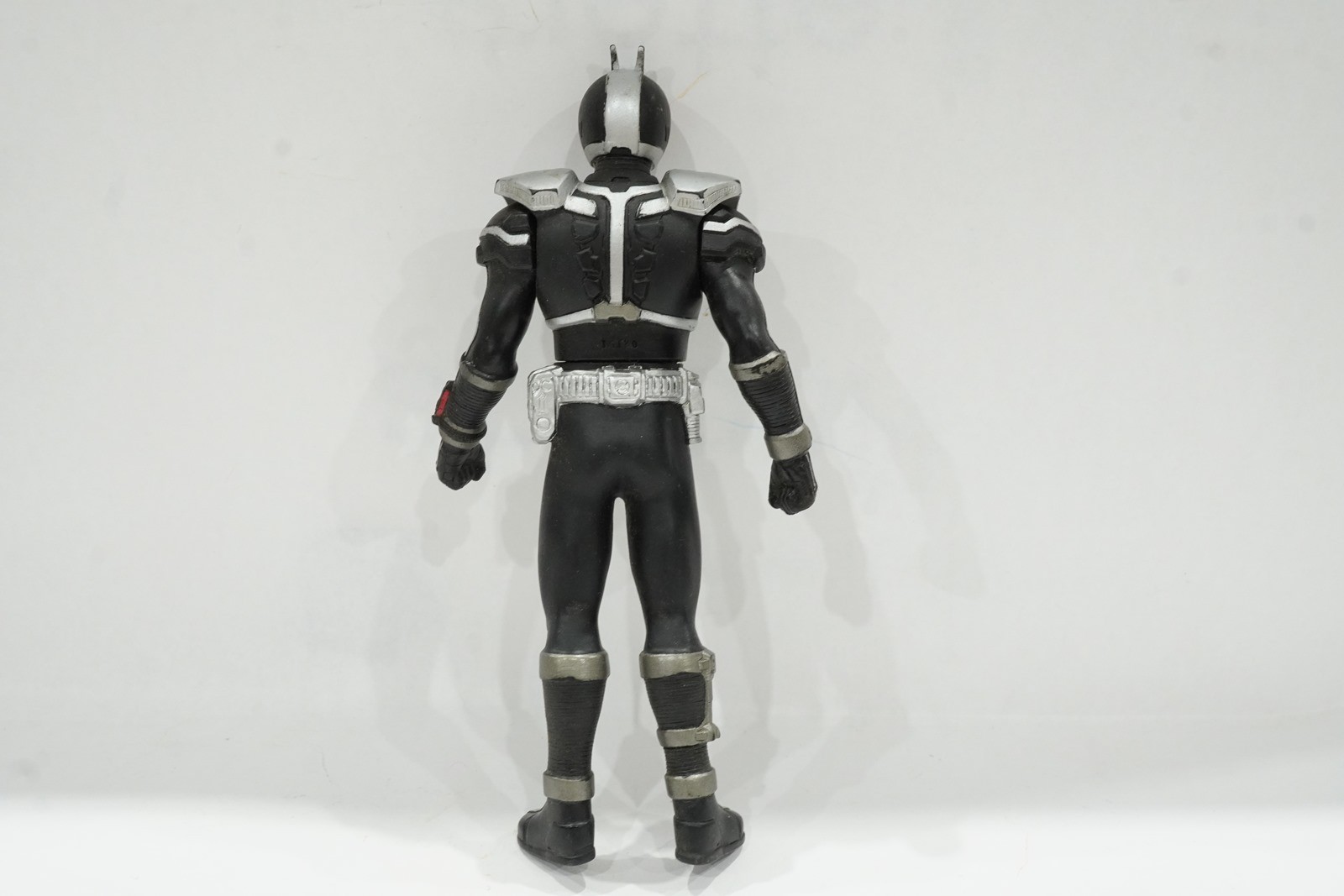 Kamen Rider Faiz (Axel Form) 6.5″ Vinyl Figure Original Bandai JAPAN IMPORT