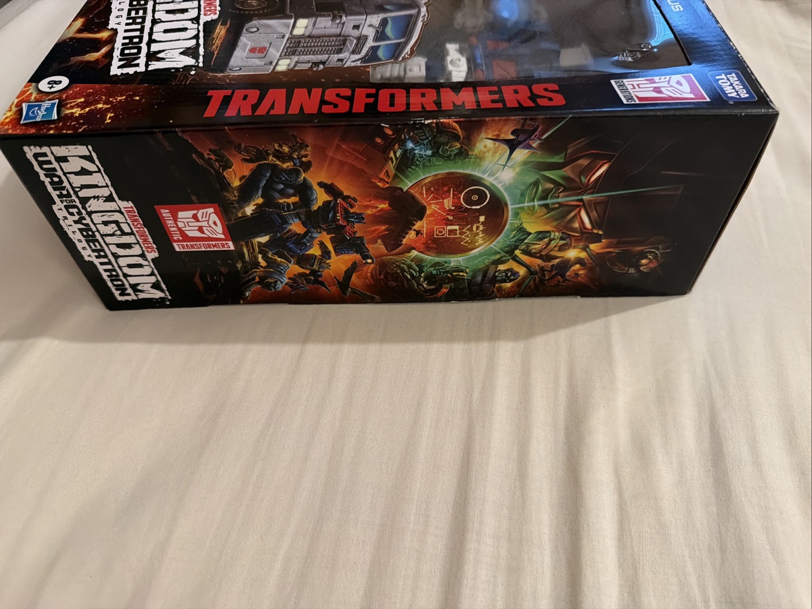 TRANSFORMERS KINGDOM WAR FOR CYBERTRON TRILOGY ULTRA MAGNUS 2020 BRAND NEW SEAL