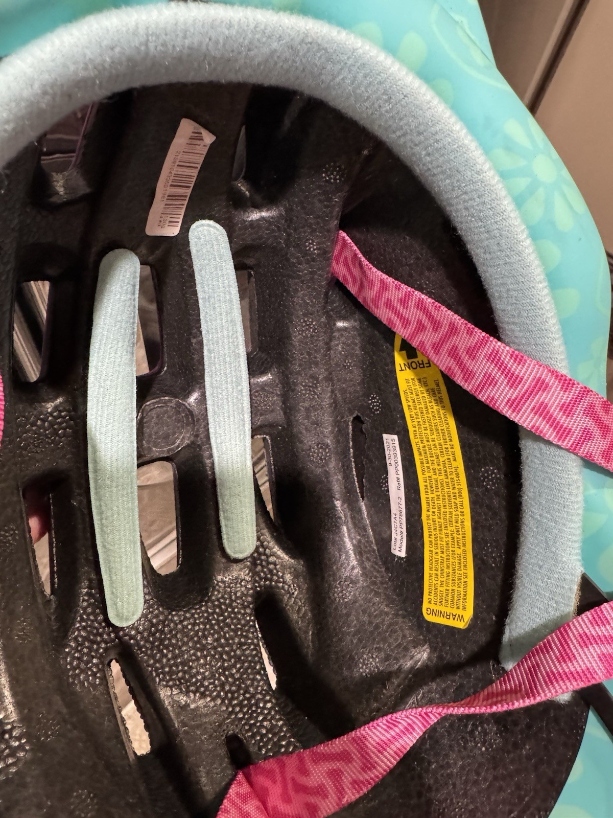 Schwinn Paw Patrol Skye Kids Bike Helmet Adjustable Girls 3-5 Years Purple Pink