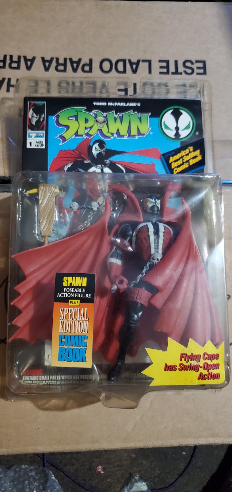 VTG 1994 McFarlane Spawn Flying Cape Action Figure Special Edition Comic Book
