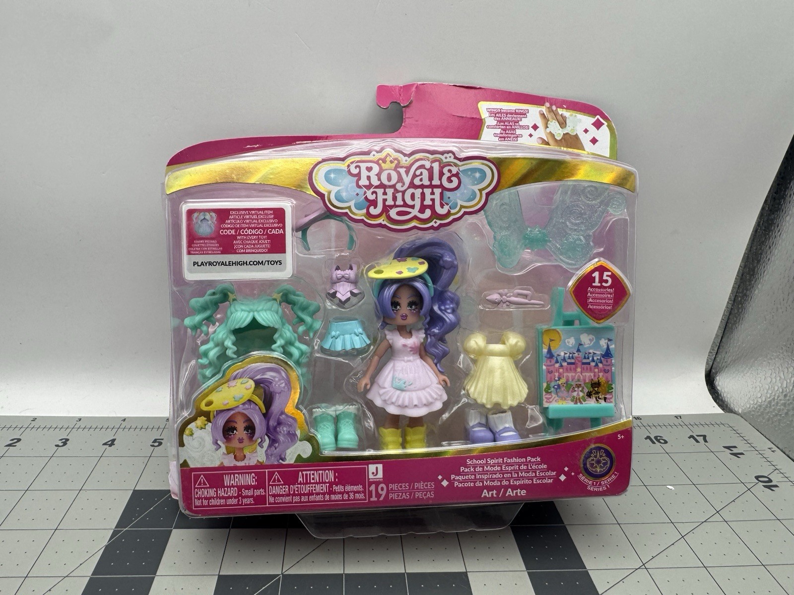 Royale High School Spirit Fashion Art Starry Pigtails New In Box
