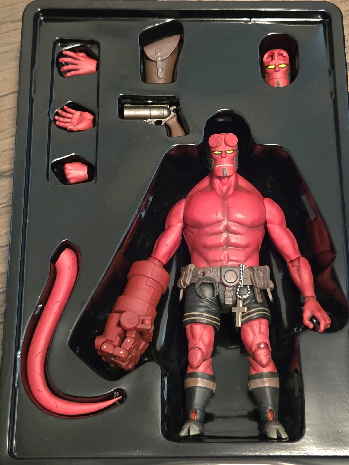 Hellboy 1:12 Scale Action Figure 1000 Toys (Standard Version) OPEN BOX