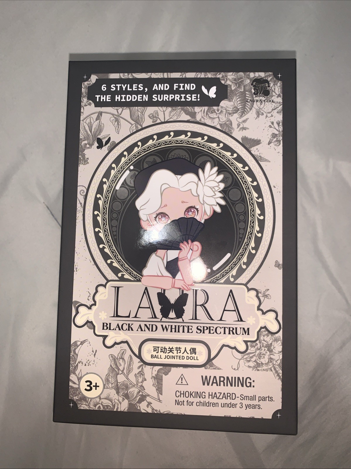 NEW Laura Black and White Spectrum Series ToysCity 6 Styles 1 Hidden