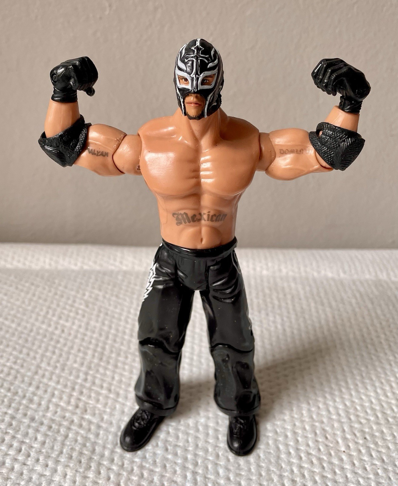 Mattel Jakks Pacific WWE 2003 Rey Mysterio Wrestling Action Figure