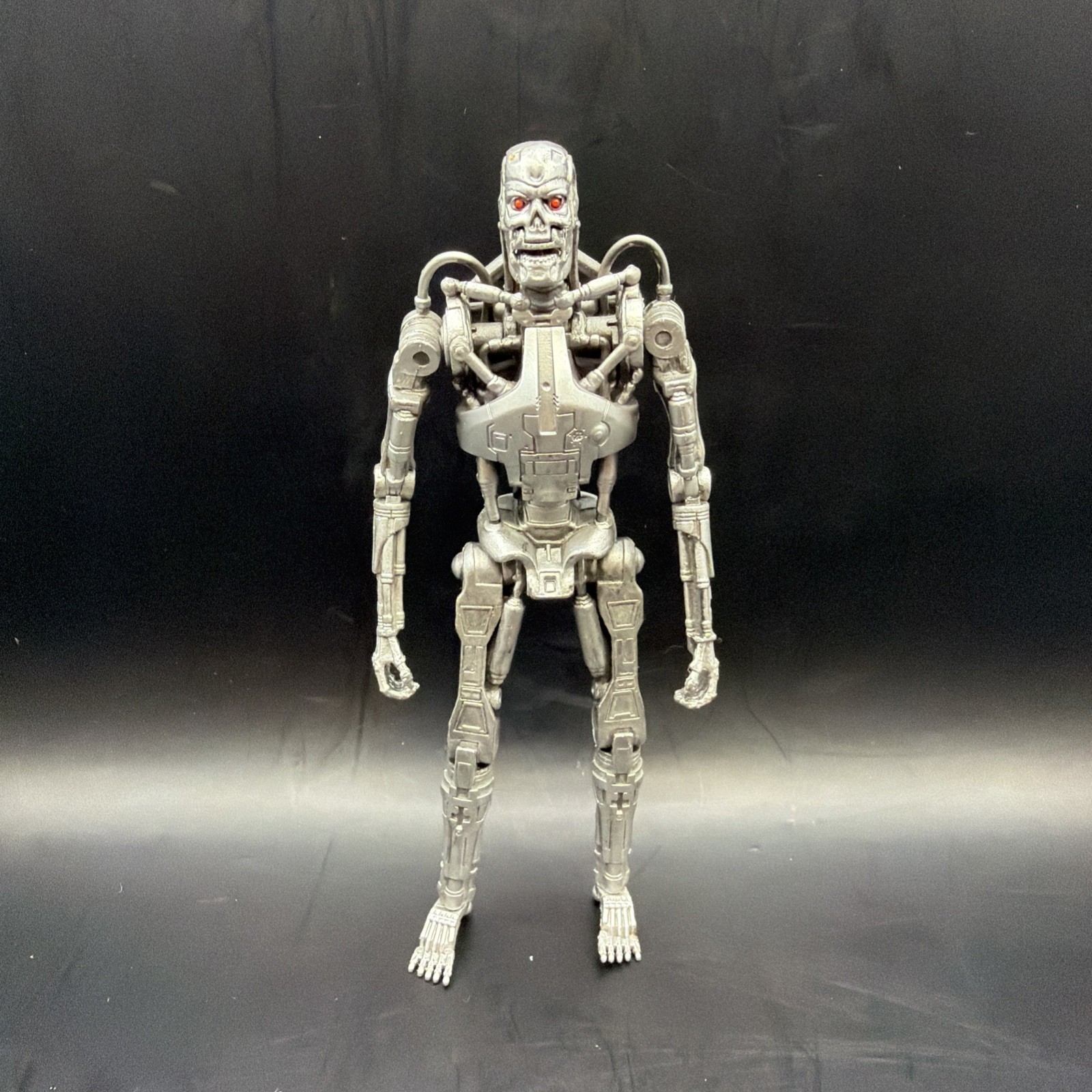 Terminator Endoskelton T-800 6” Action Figure 2009 Playmates Toy W/ Light Piping