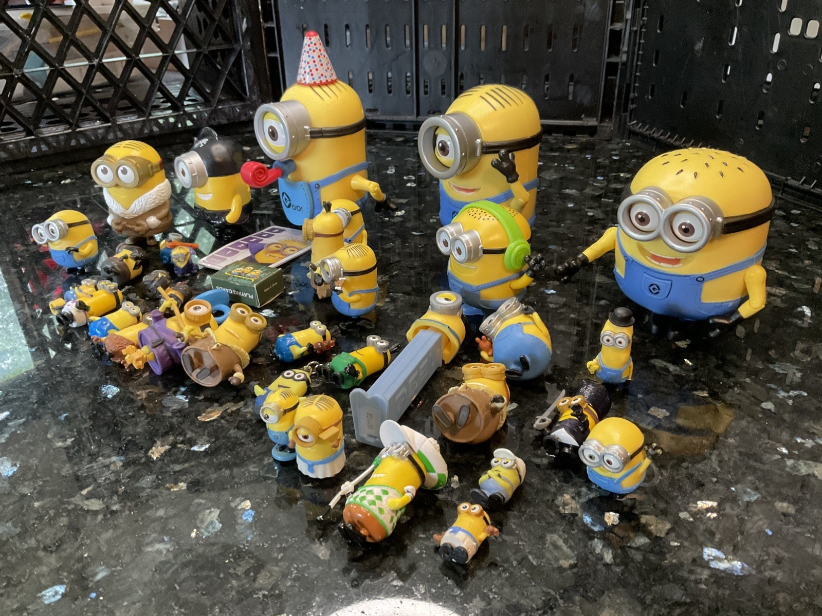 Minions Figures Despicable Me Toy Lot Thinkway Toys 33 Minions!