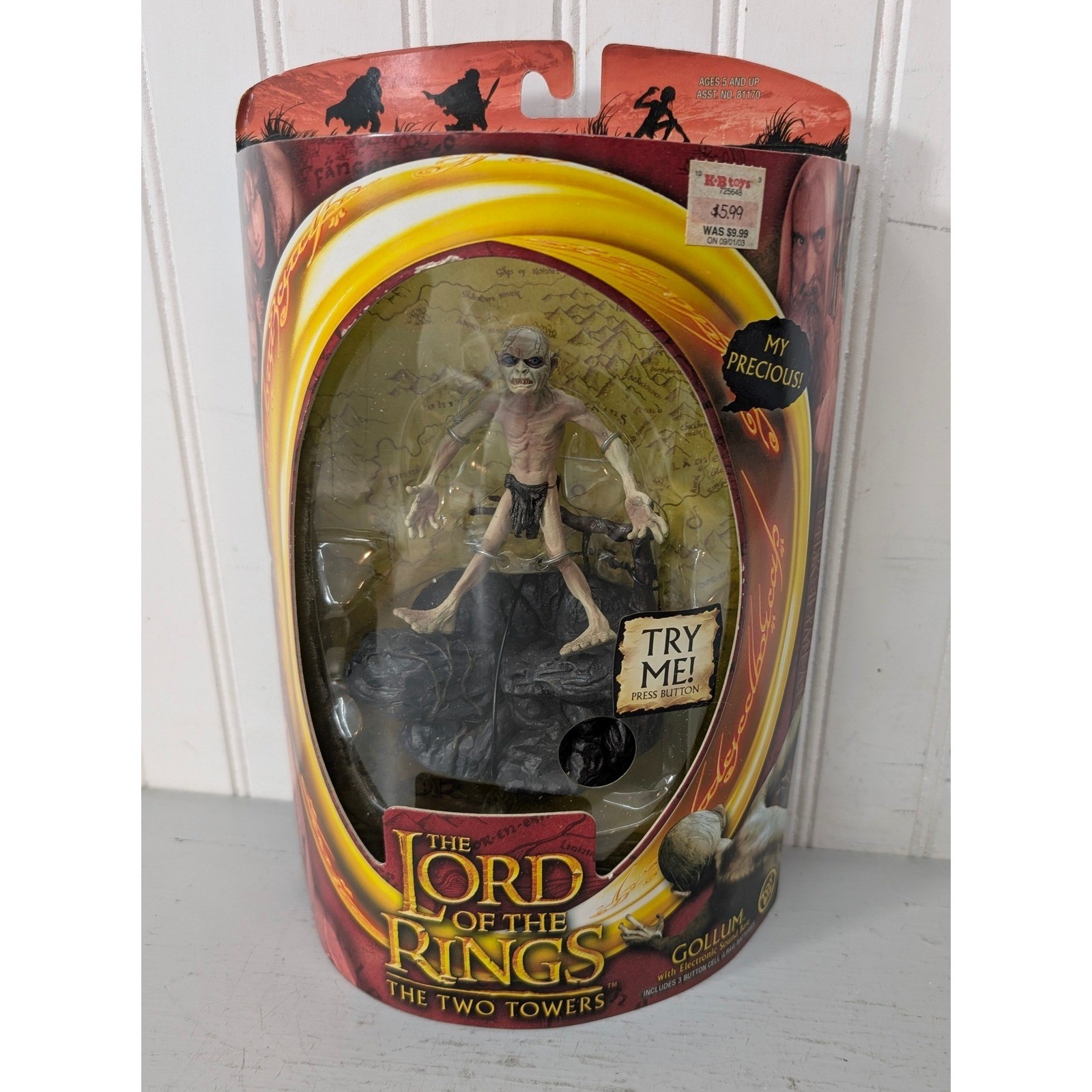 Toy Biz Lord of the Rings The Two Towers Gollum Action Figure Sound Base 81179