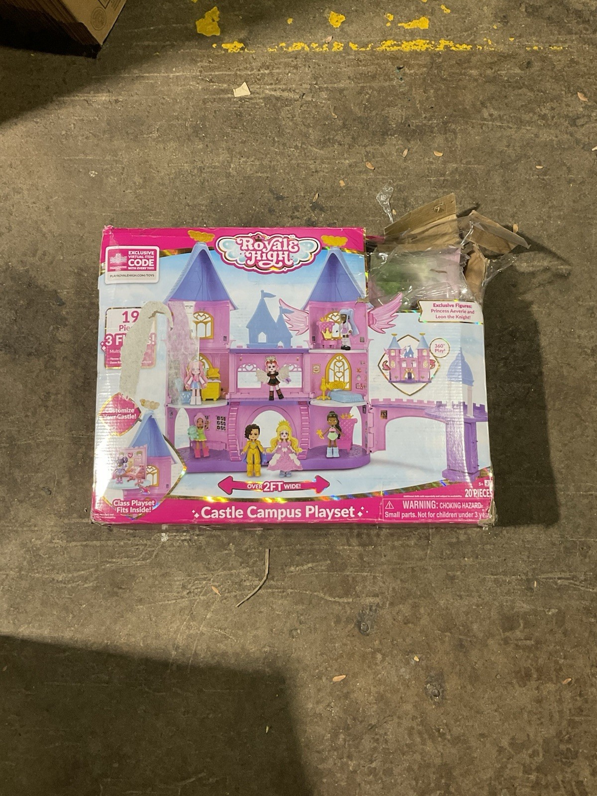 Roblox Royale High Castle Campus Playset NO CODE Open/Damaged Box