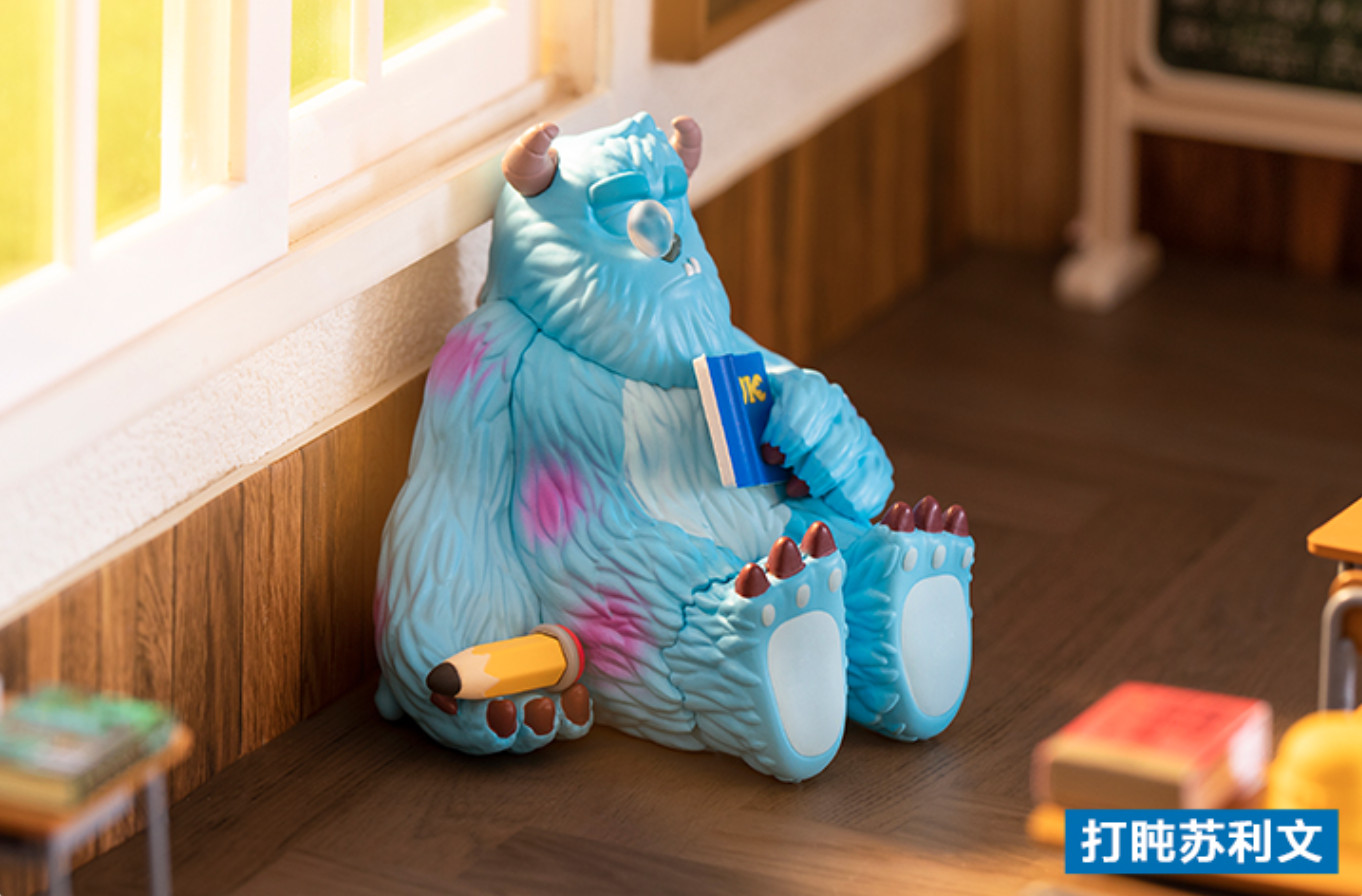 💡Pop Mart x Disney Pixar Monsters University Full Set of 12