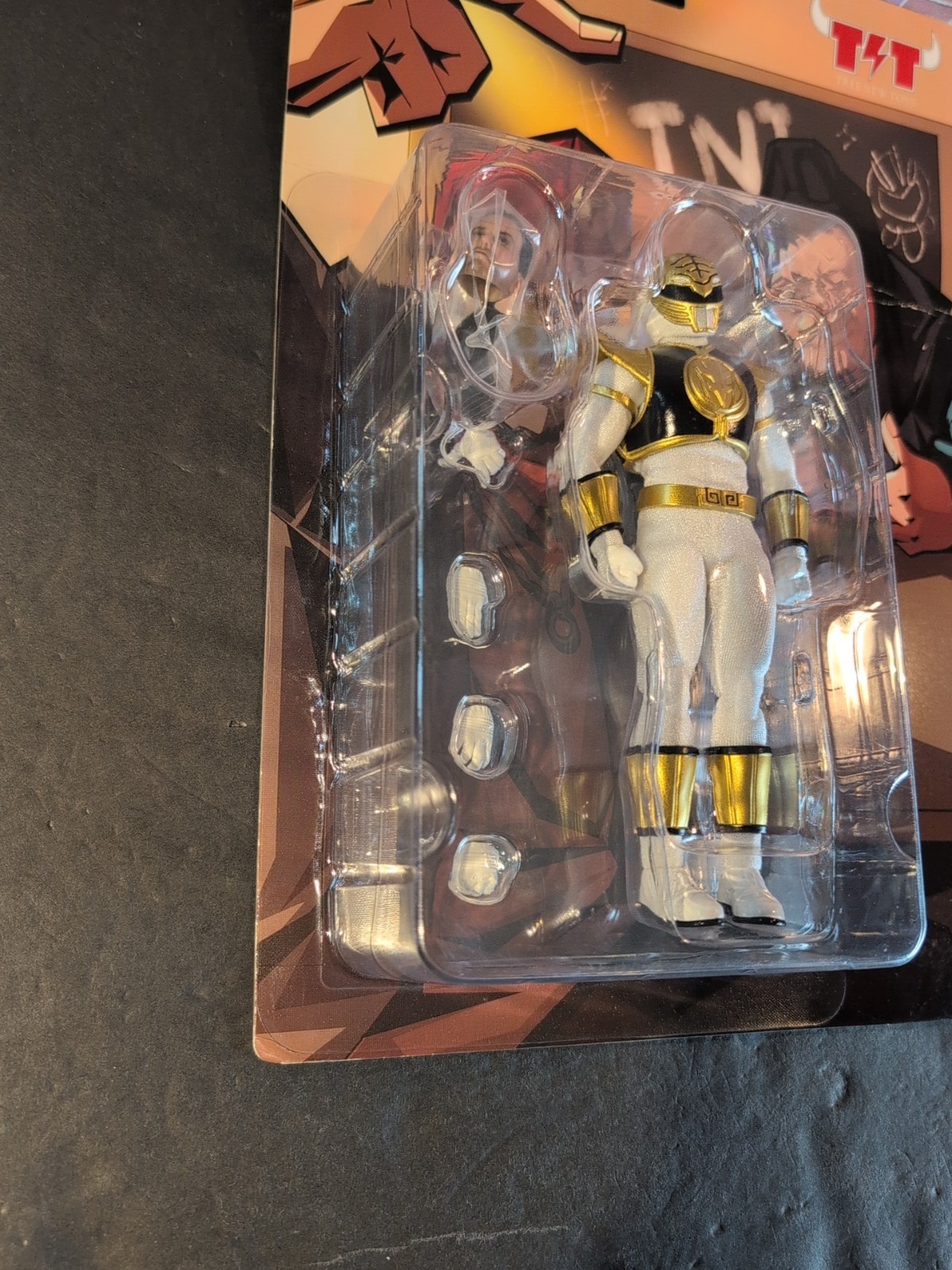 Power Rangers Tiger Warrior Mighty Morphin 1/12 Scale Tree New Toys “BRAND NEW’