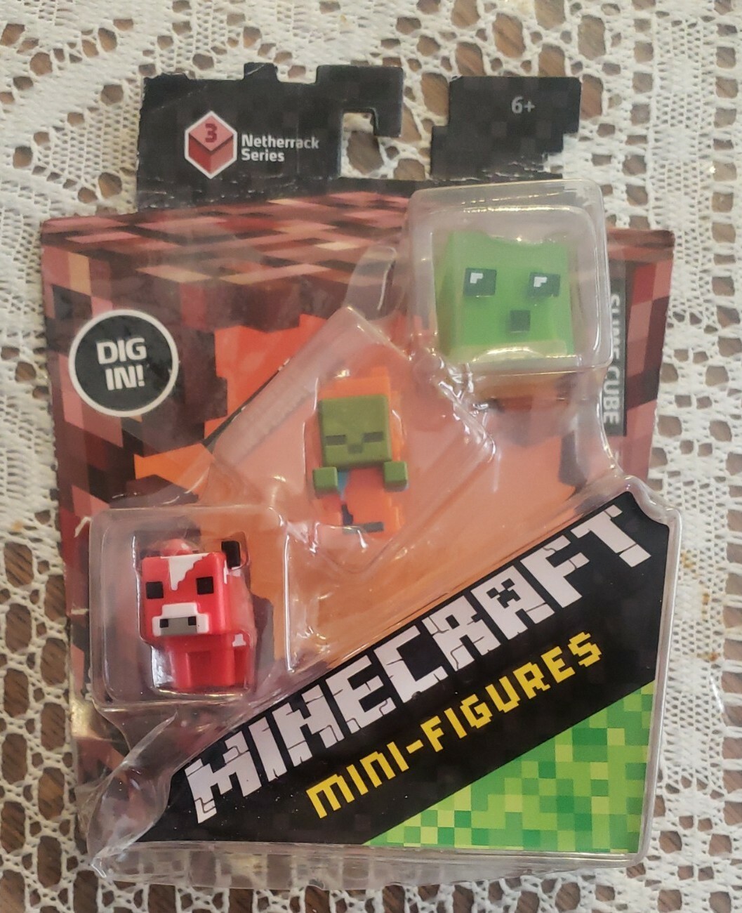 MINECRAFT MINIFIGURES 3 pkNetherrack SERIES 3 Mooshroom Zombie In Flames Slime C