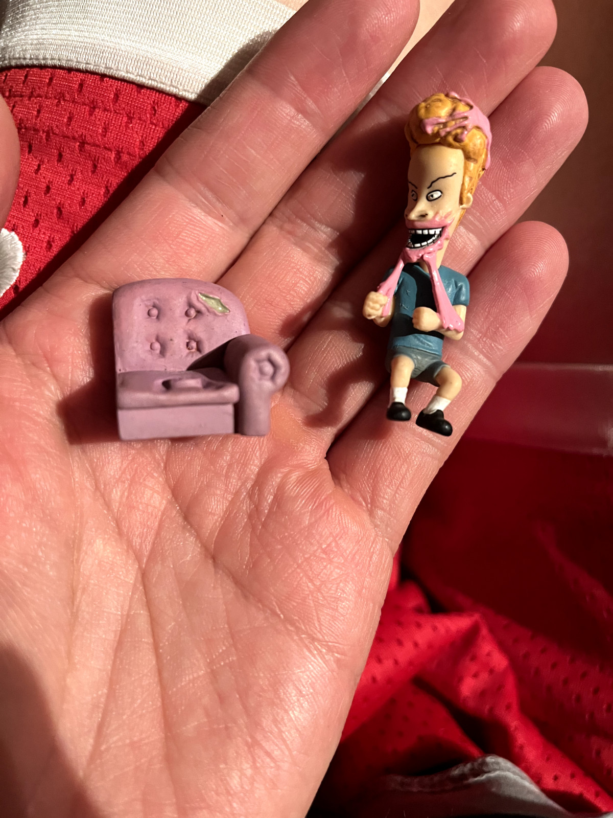 Takara Tomy Arts Viacom Beavis and Butthead Beavis Couch Gum Figure