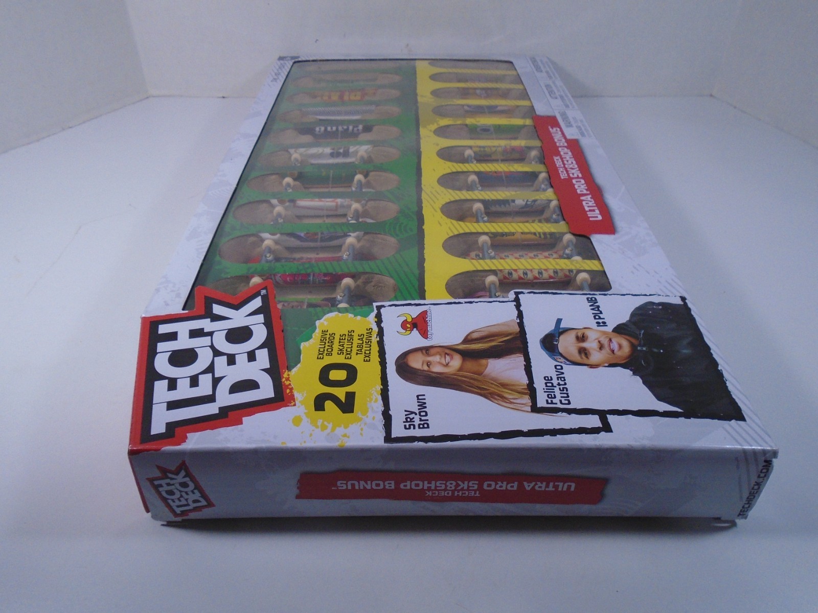 SPIN MASTER TECH DECK–ULTRA PRO SK8SHOP BONUS (NEW) 20 EXCLUSIVE BOARDS