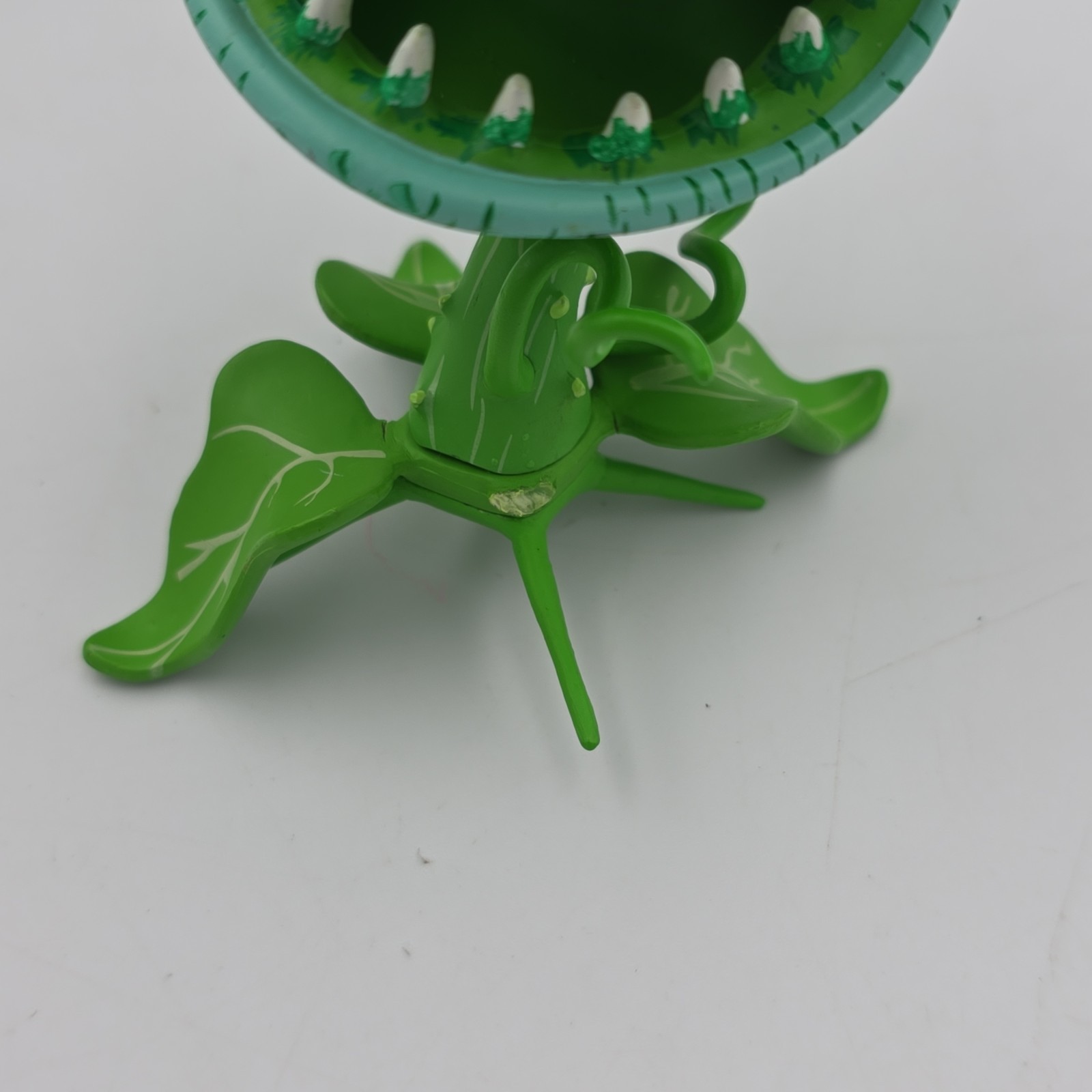 RARE Plants Vs Zombies Toxic chomper Lot Of 7 Figures See Description