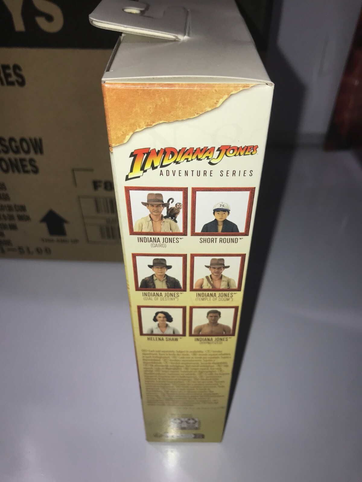 Indiana Jones Cairo 6″ Action Figure Hasbro Indiana Jones Adventure Series Minty