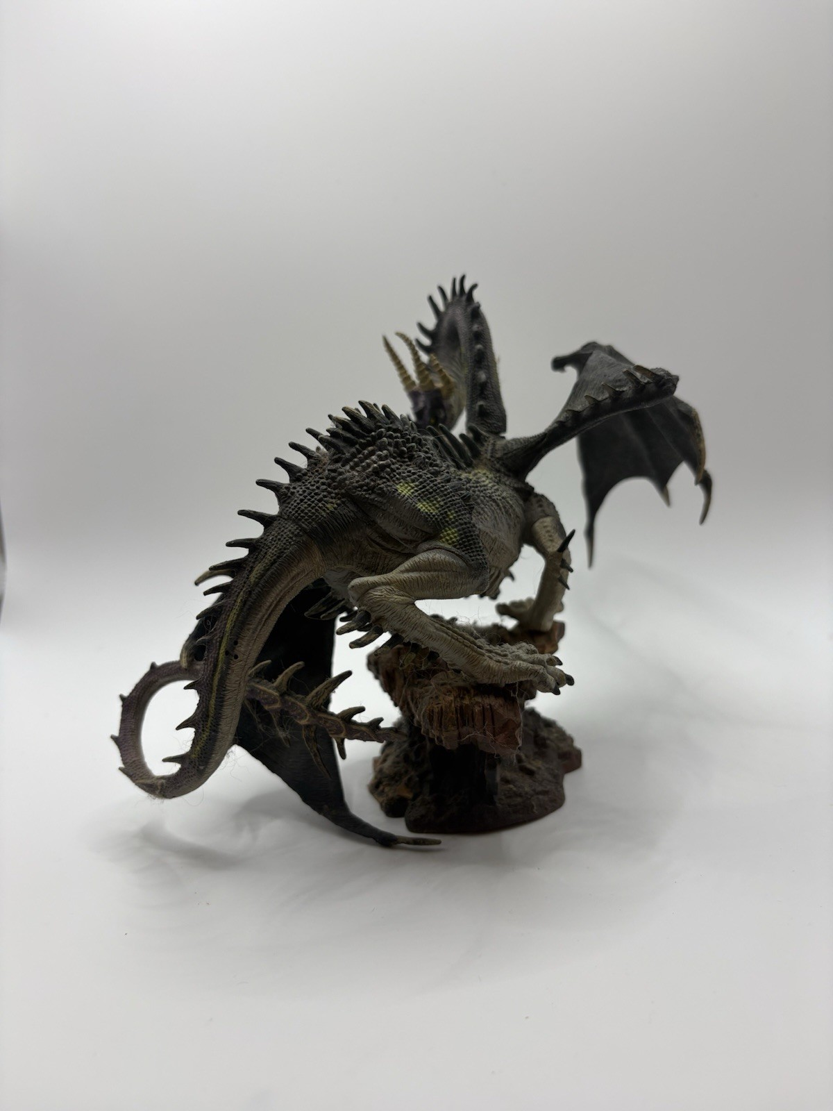2005 McFarlane Toys Dragon’s Quest for the Lost King
