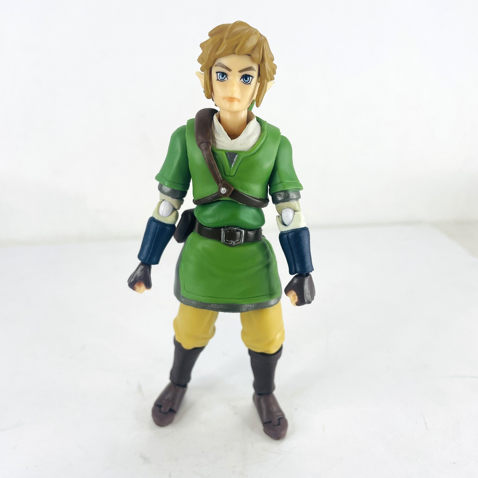 The Legend of Zelda Link Skyward Master Sword 5″ Collection Toy PVC Figure