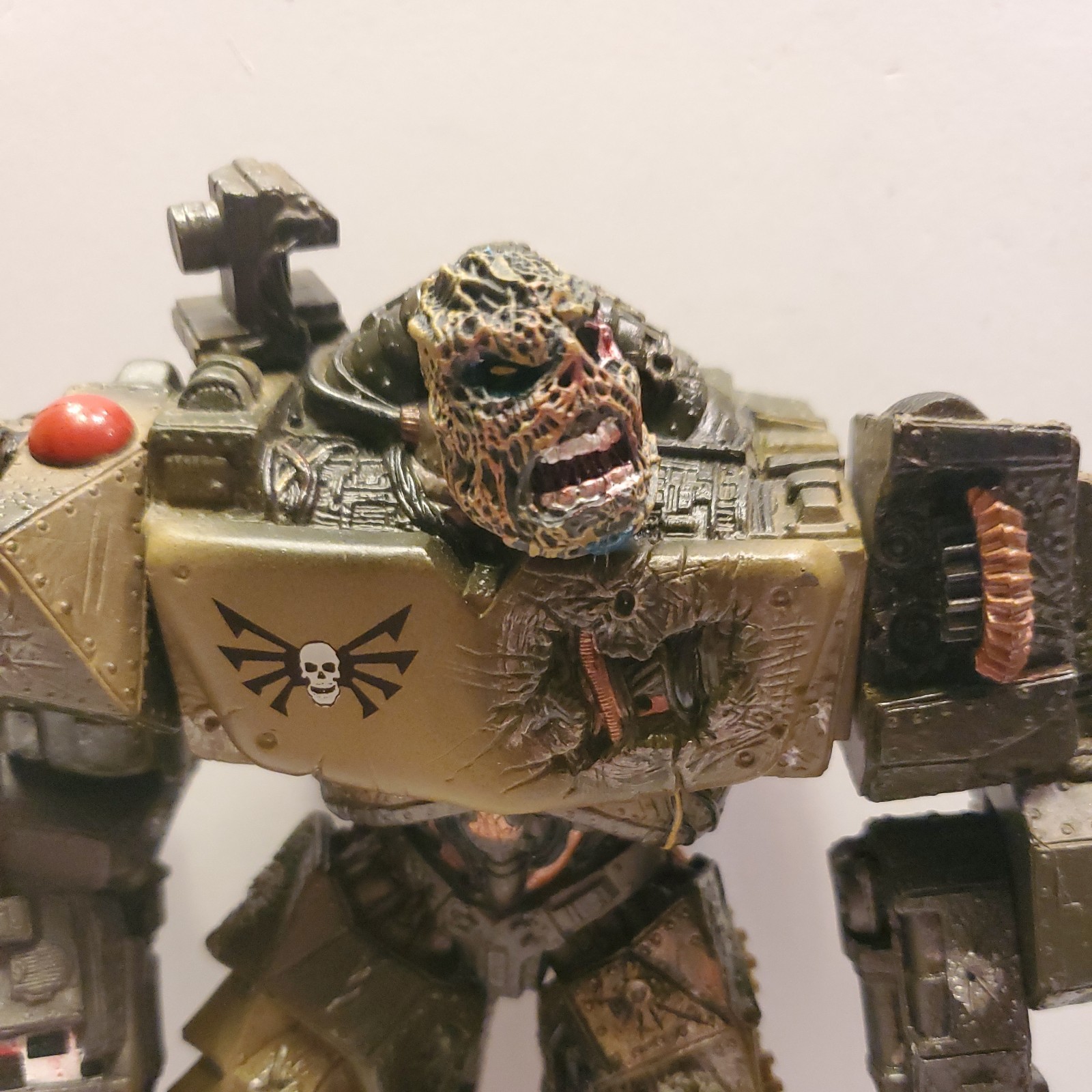 ReSaurus – Quake 2 Series 1: Alien Strogg Tank 1998