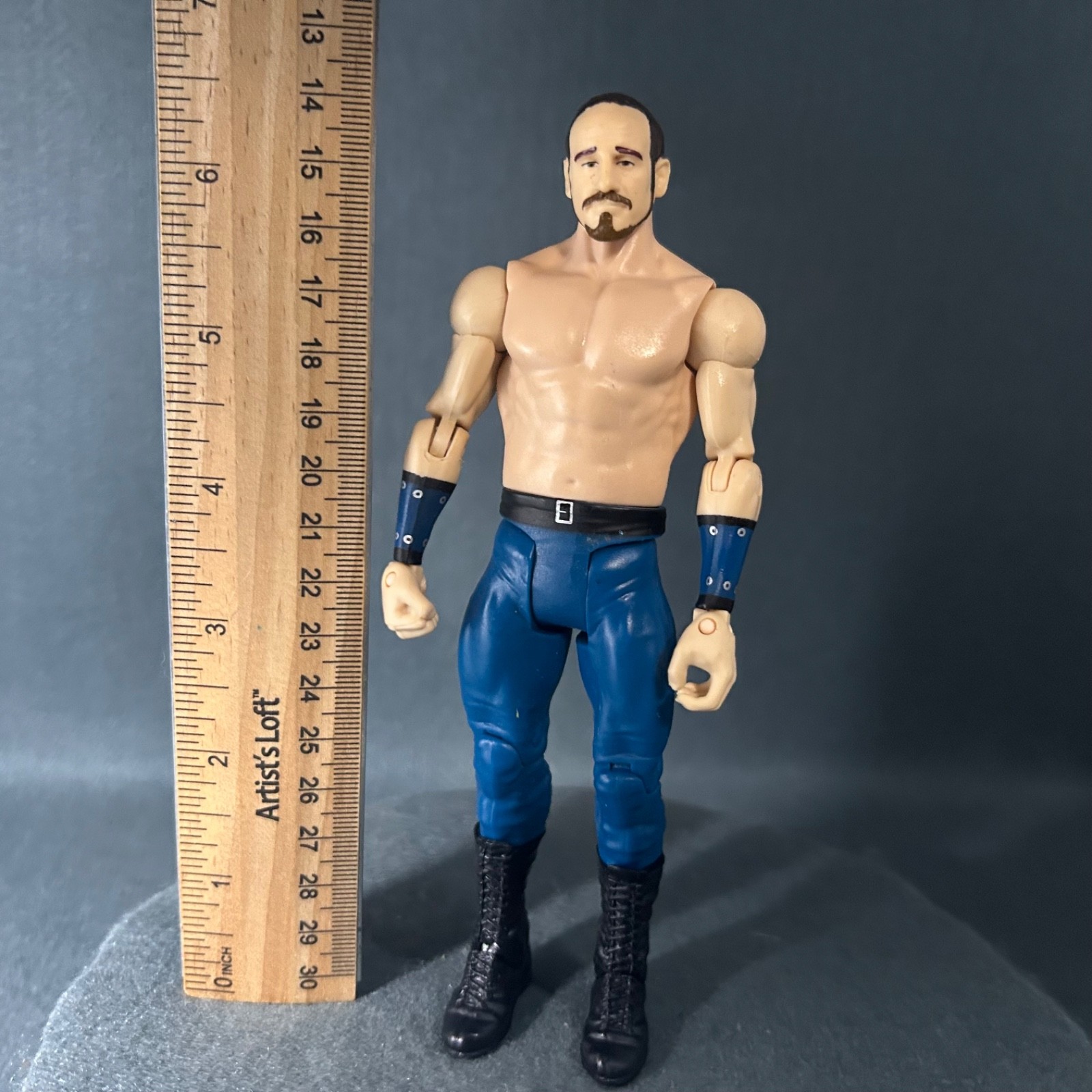 WWE Basic Series Battle Packs NXT Aiden English Wrestling Action Figure Mattel