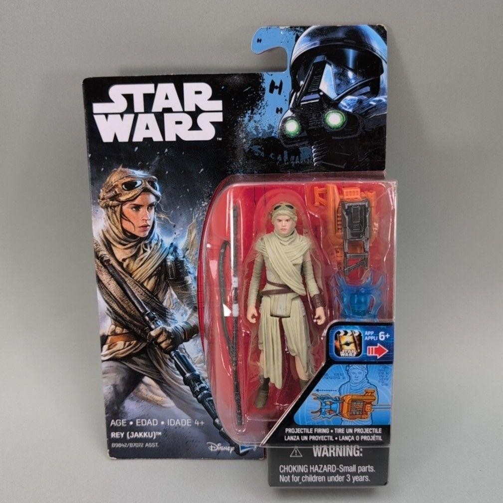 Hasbro Star Wars Force Awakens Rey Jakku 3.75in Action Figure 2015 Multicolor