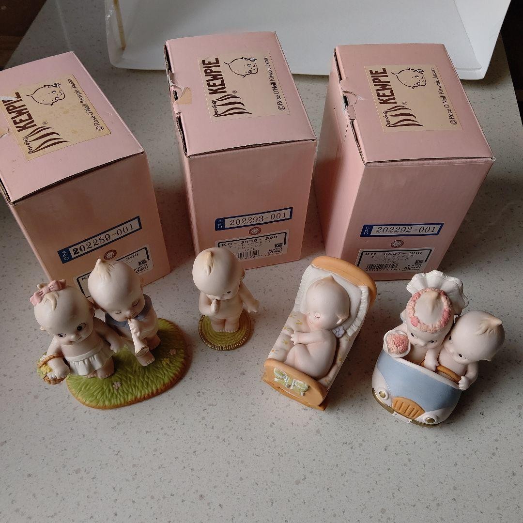 Kewpie Pair Dolls by Kato Kogei (Kewpie, retro style)