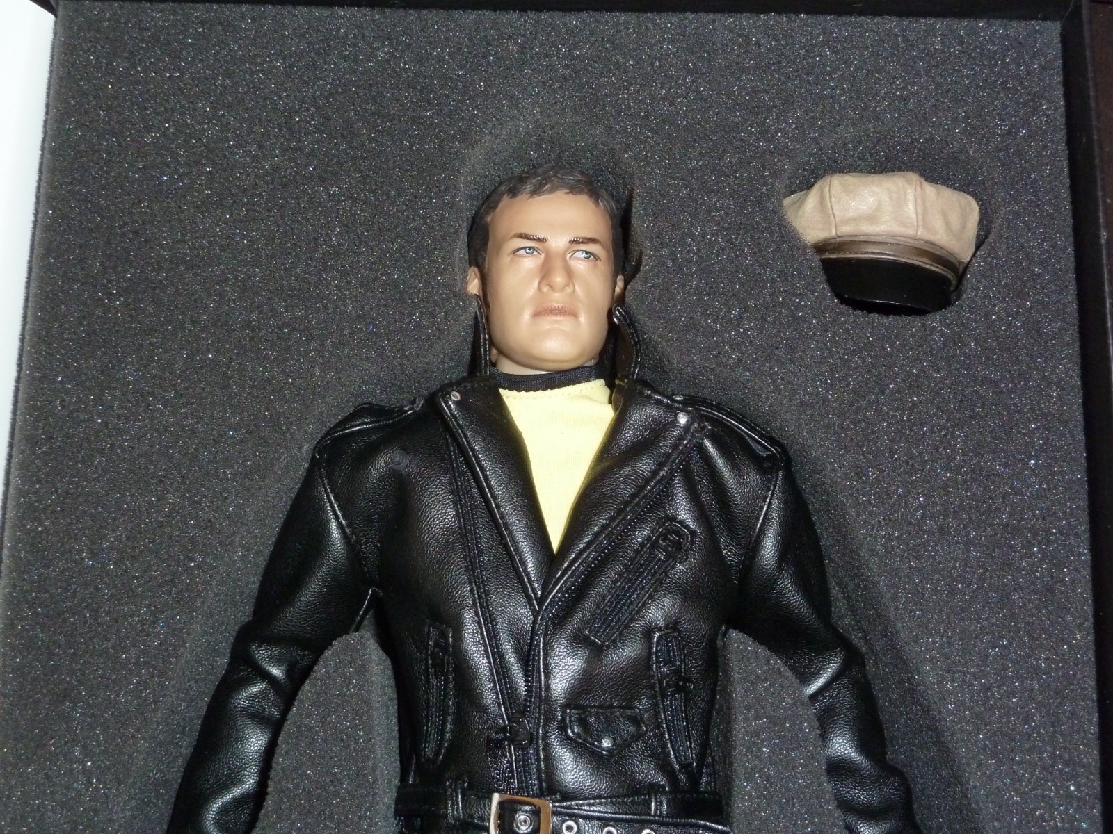 MARLON BRANDO 1950’S VERSION THE WILD BUNCH 1/6TH SCALE ACTION FIGURE Hot Toys