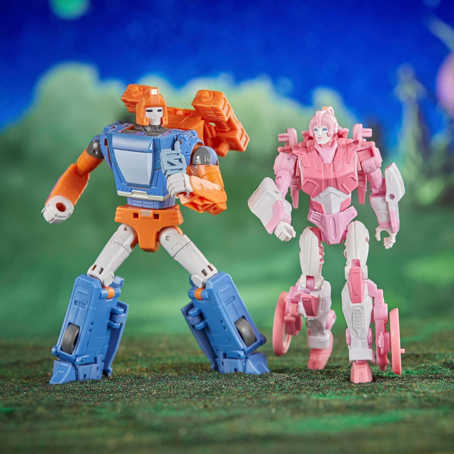 Transformers Toys Legacy Evolution War Dawn 2-Pack Deluxe Cybertronian Erial and
