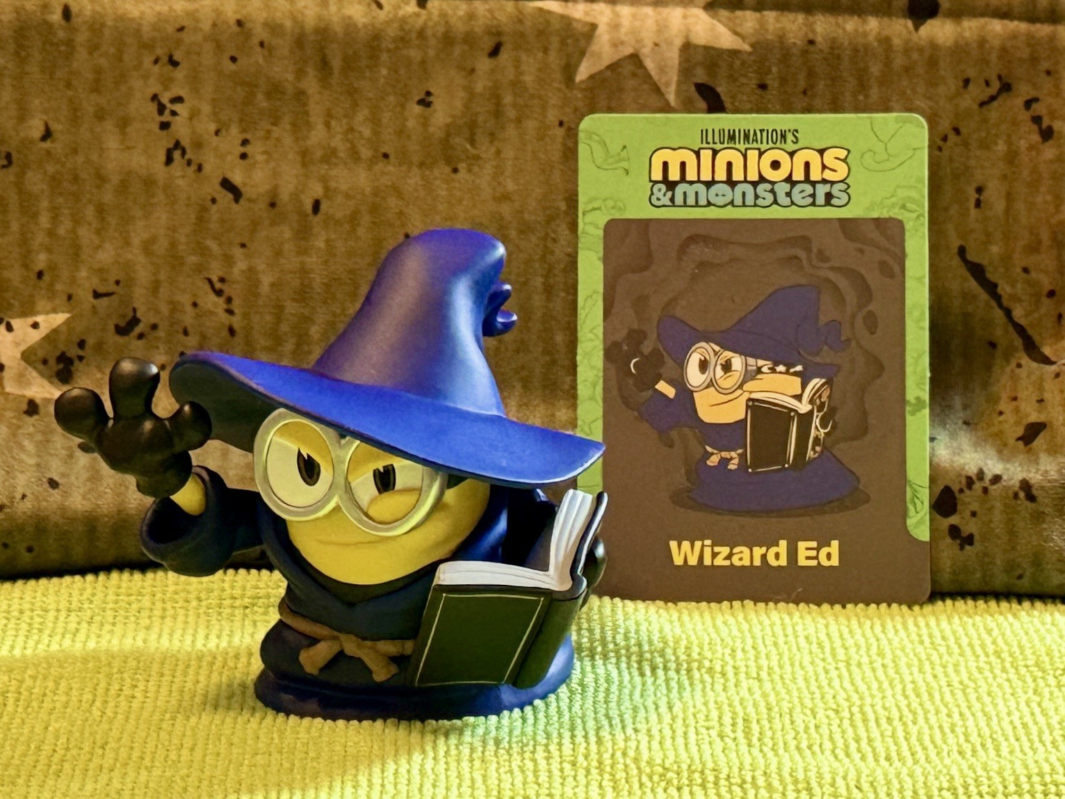 minions and monsters Universal Studios Exclusive Figures – Wizard Ed