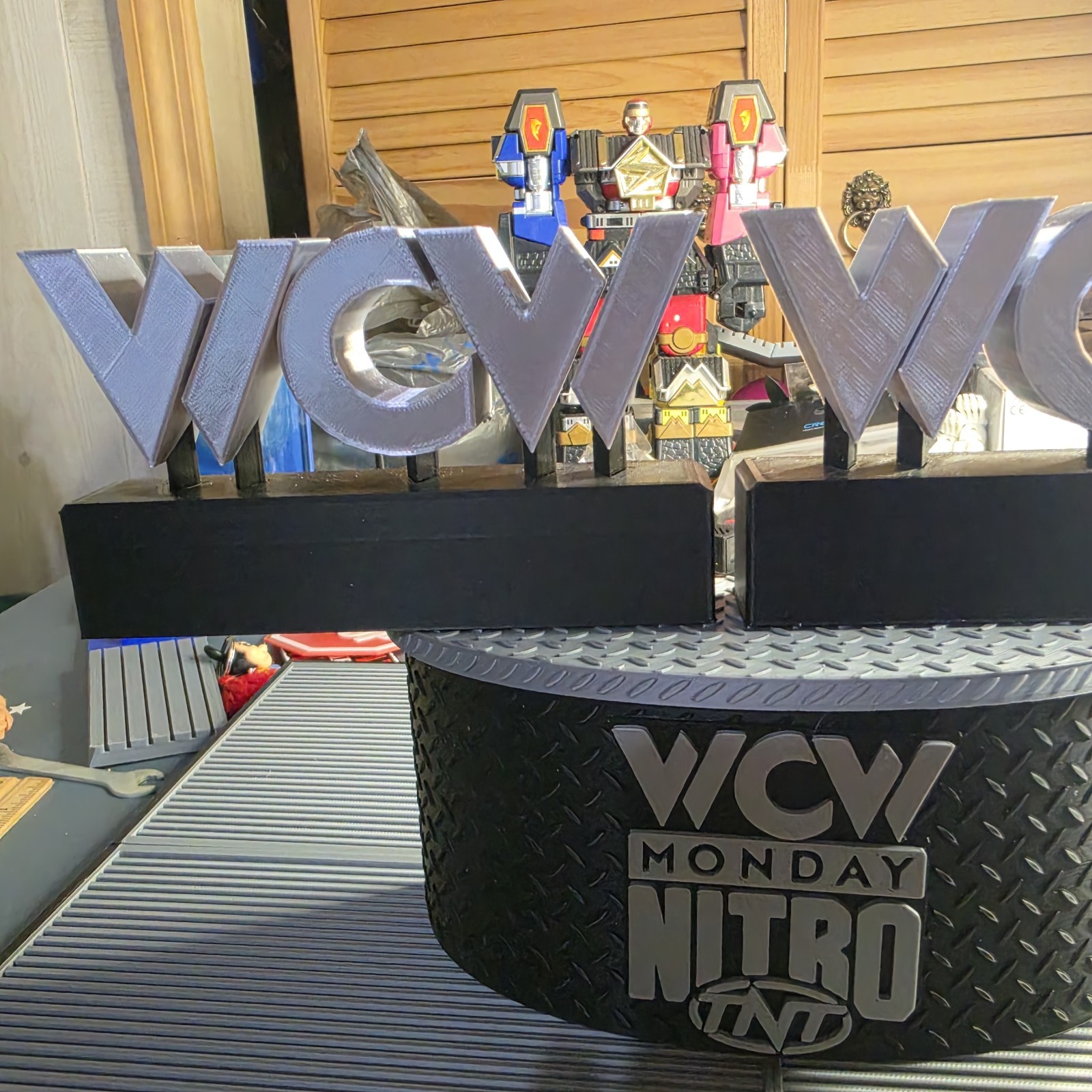 WWE Mattel Small WCW Announcer Table & Small Stage Logos Accessory Lot
