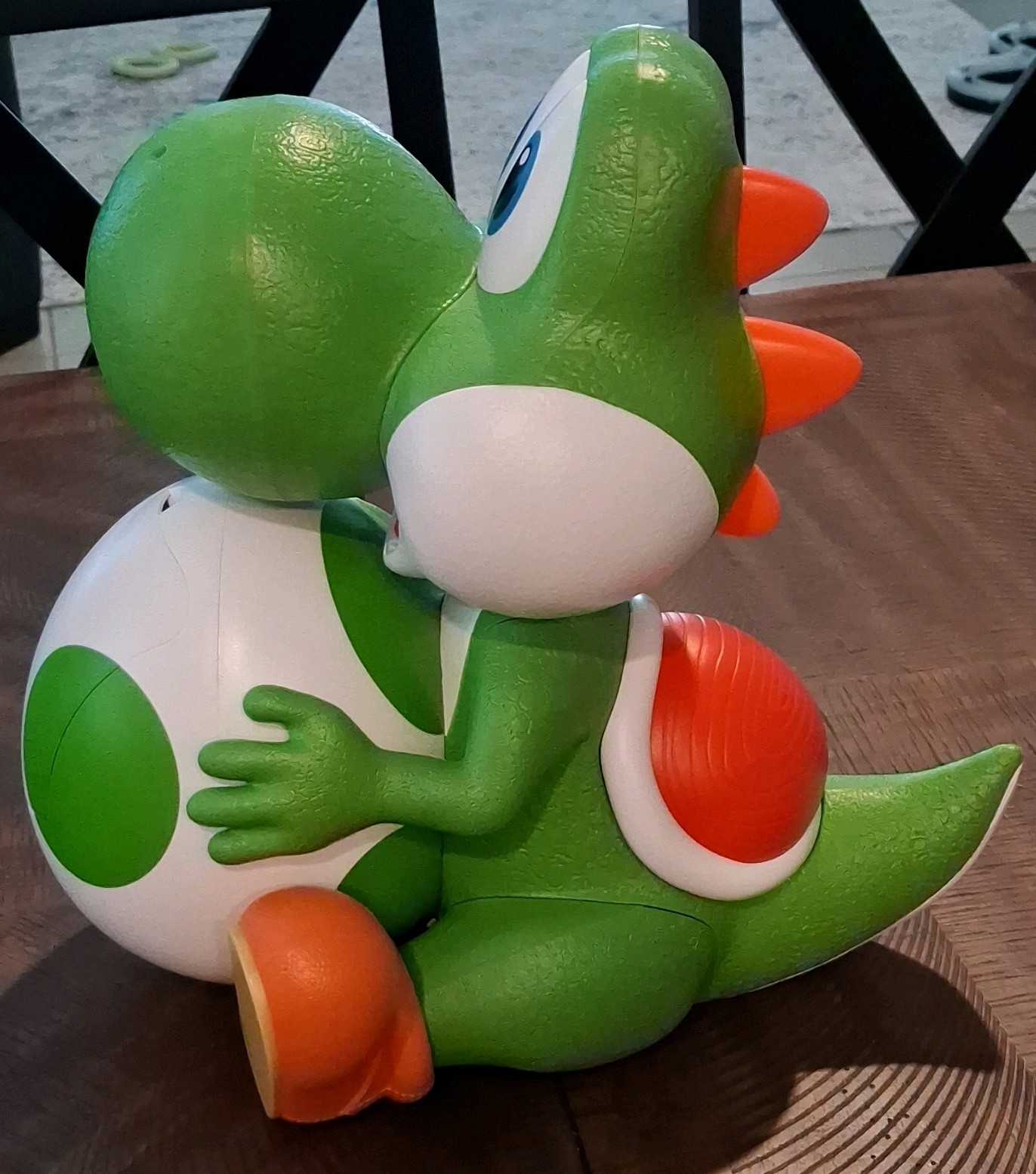 Super Mario Galaxy Movie Exclusive Yoshi Popcorn bucket in New condition