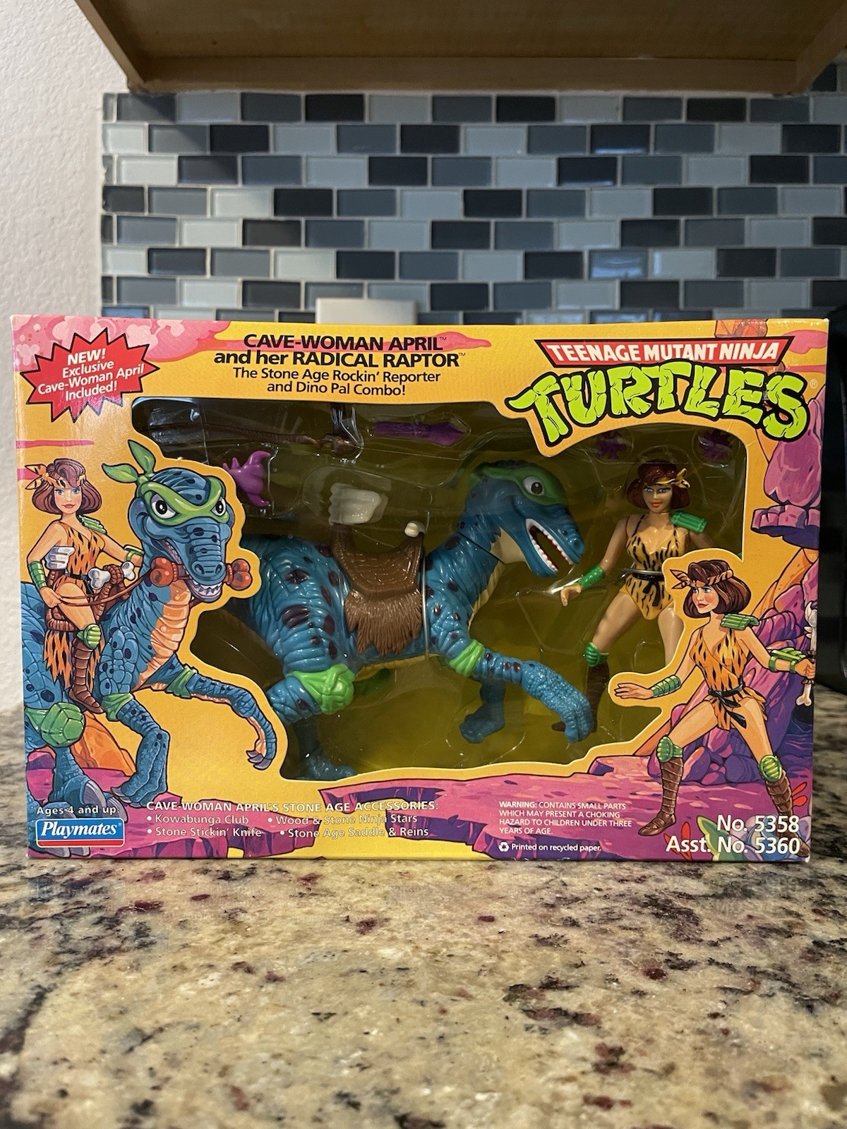 Teenage Mutant Ninja Turtles Cave Woman April O’Neil Radical Raptor 1994 MIB