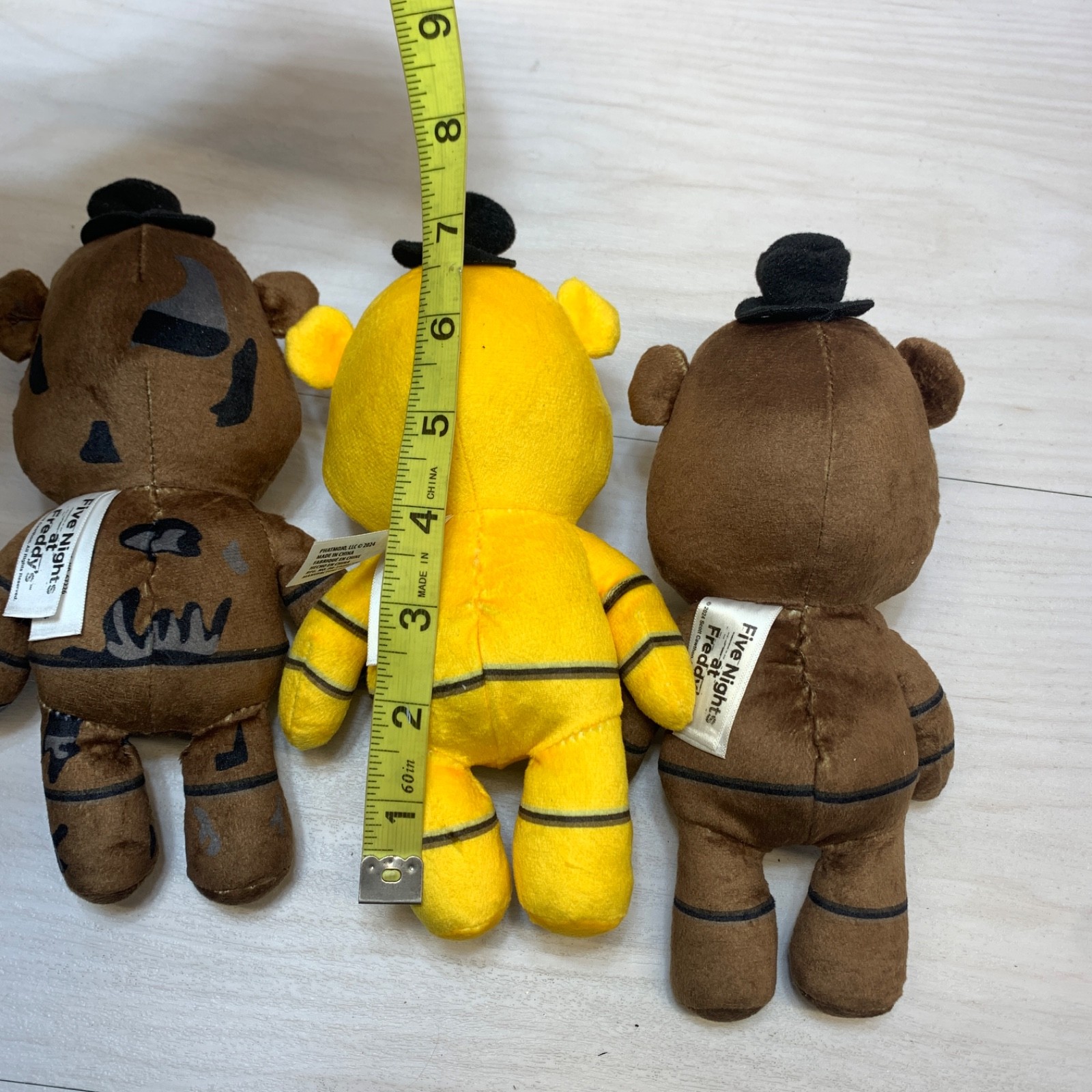 Lot x 3 Five Nights At Freddy’s 10 years 8″inch Nightmare Freddy Plush
