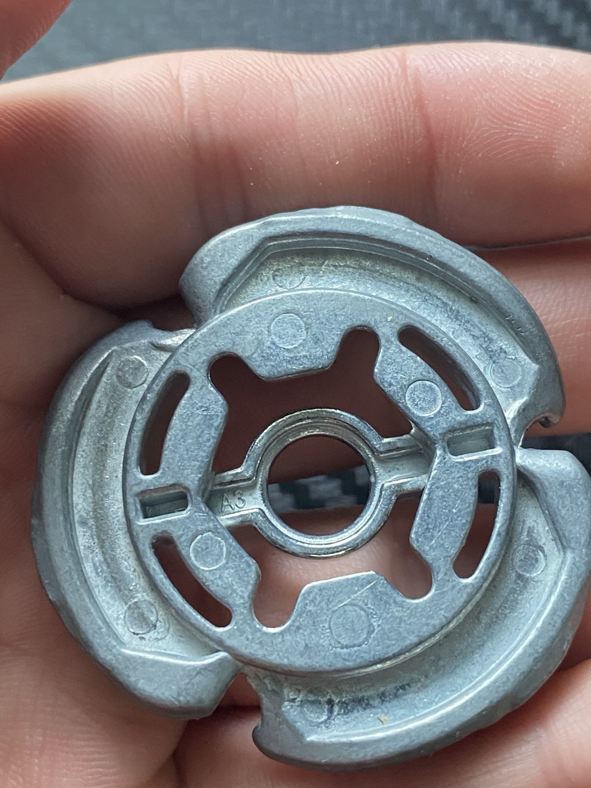 Beyblade Screw Fox WR145W2D Authentic Takara Tomy Metal Fight