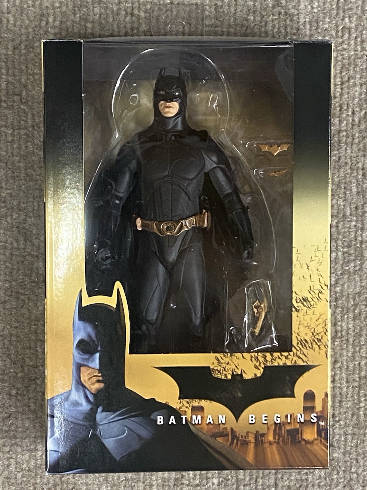 BATMAN BEGINS CHRISTIAN BALE 7″ DC NECA FIGURE open box