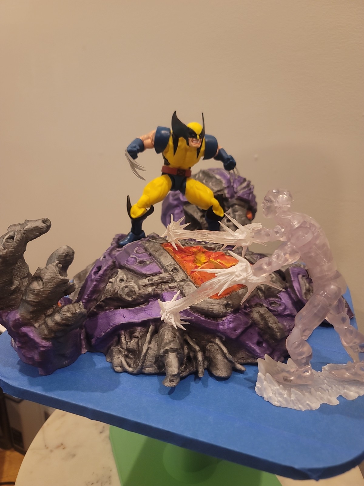Marvel Legends Sentinel Scale Damage Dispaly