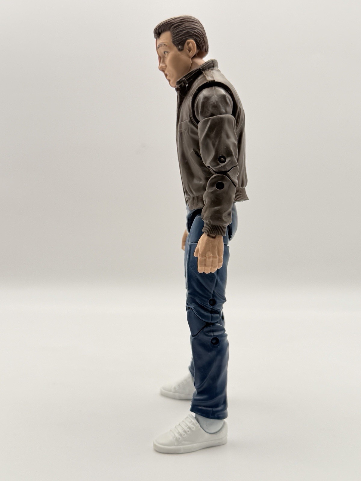 Marvel Legends PETER PARKER Retro Collection 6″ Action Figure