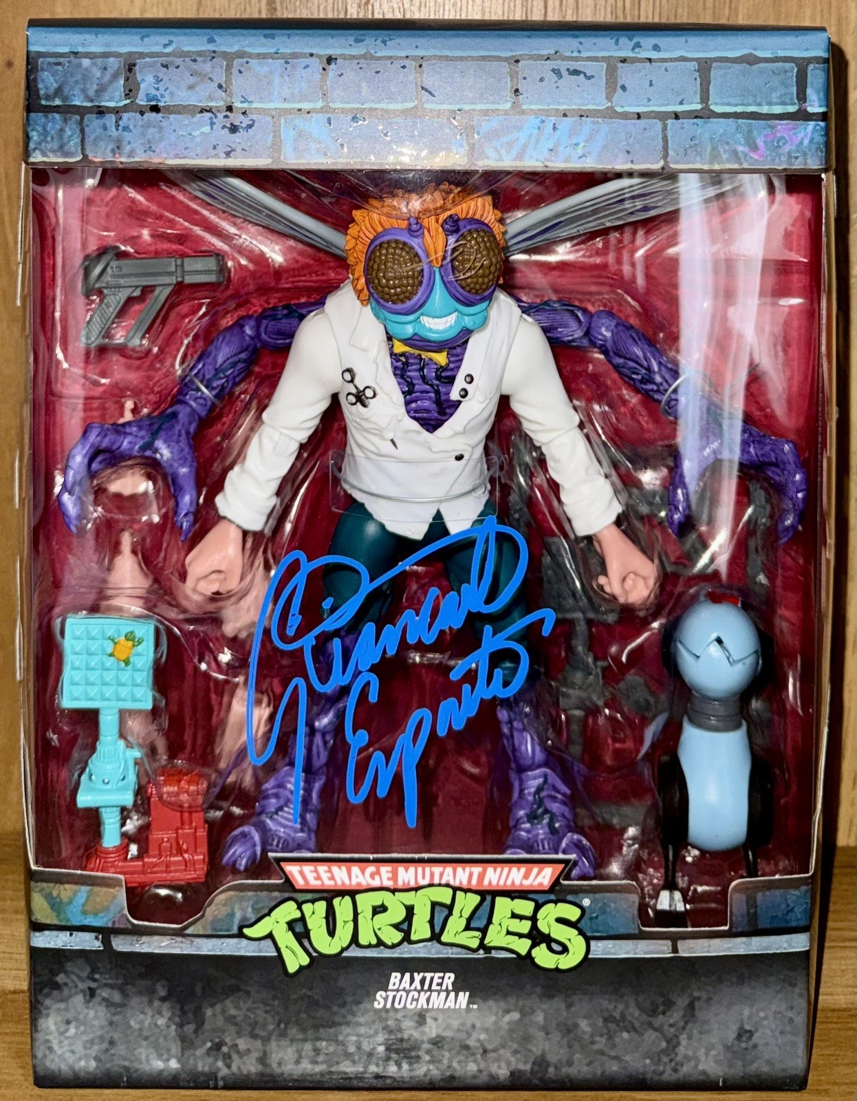 Super7 TMNT Ultimates Baxter Stockman Action Figure Signed Giancarlo Esposito