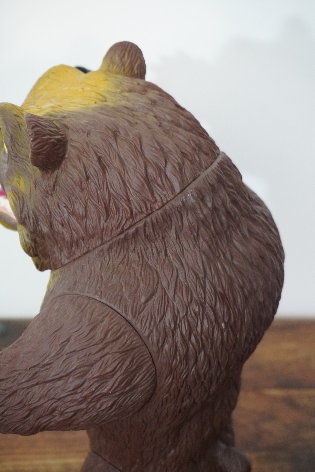 Lock Jaw Mutant Grizzly Bear Bass Pro Shop Tuff Guys 13″ Action Figure Toy