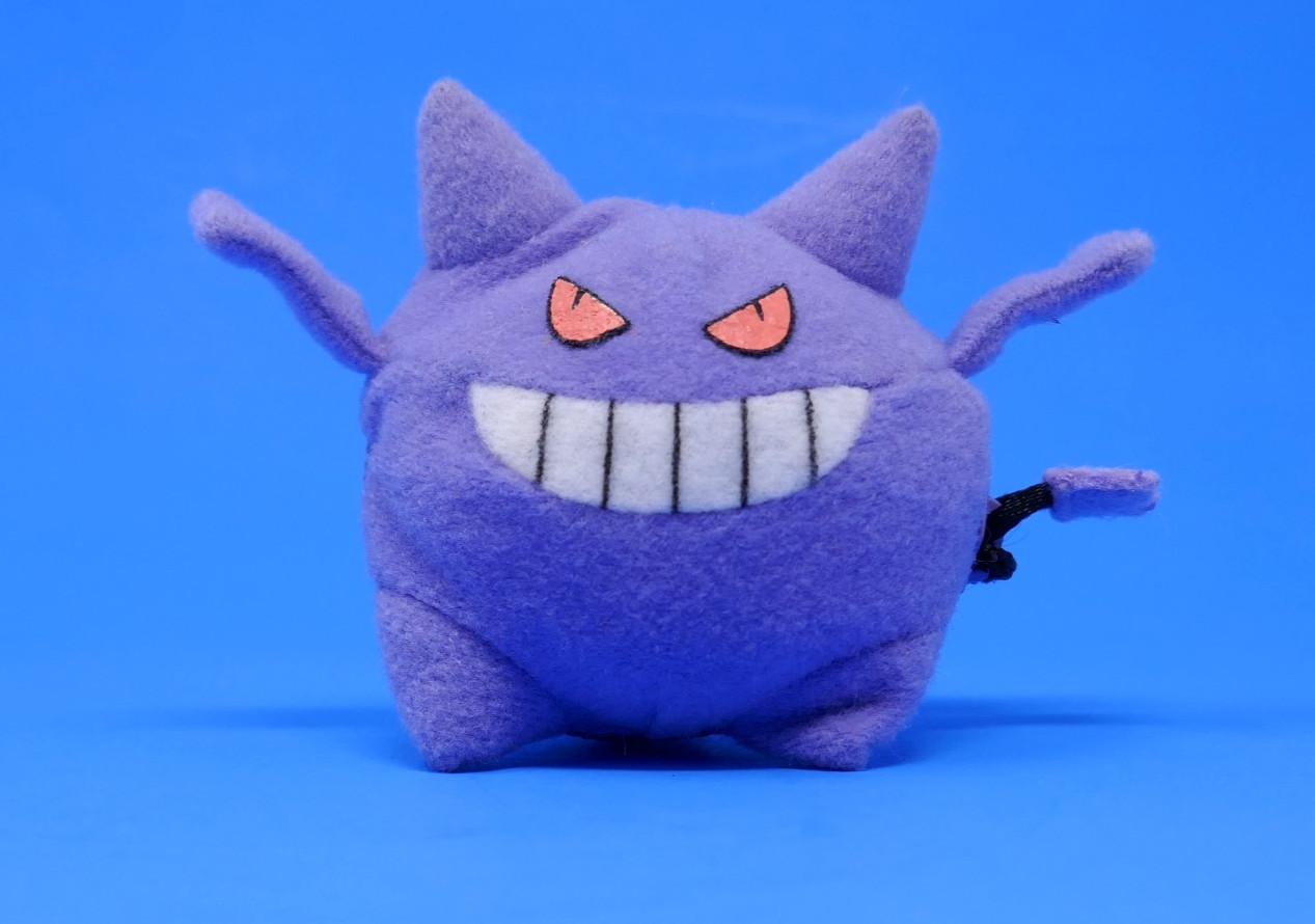 Hasbro 1999 Nintendo Pokemon Gengar Quick Change Poke Ball Poké Ball Plush #94